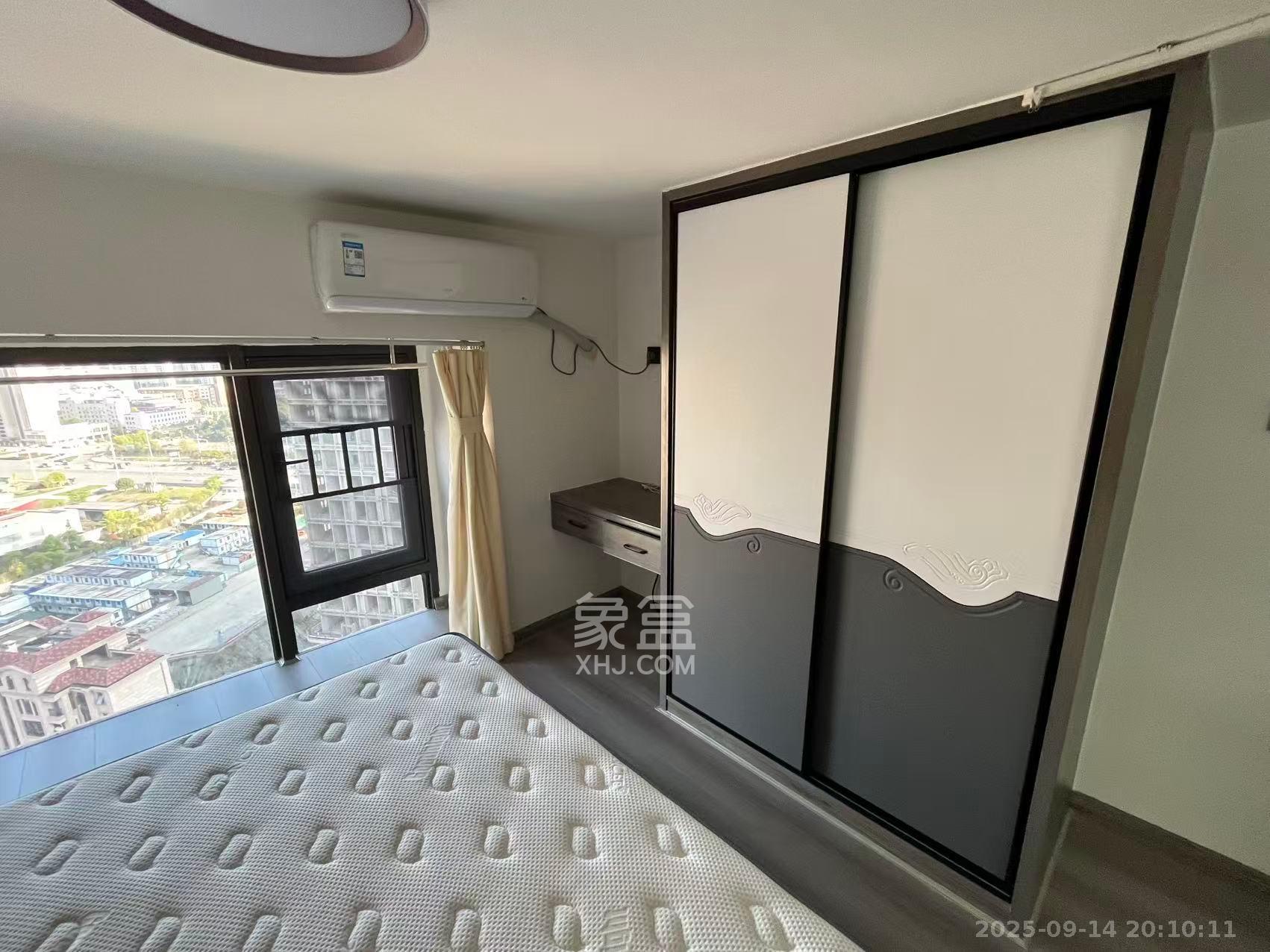 明昇壹城（明昇时代广场）三期  2室2厅1卫    2300.0元/月室内图