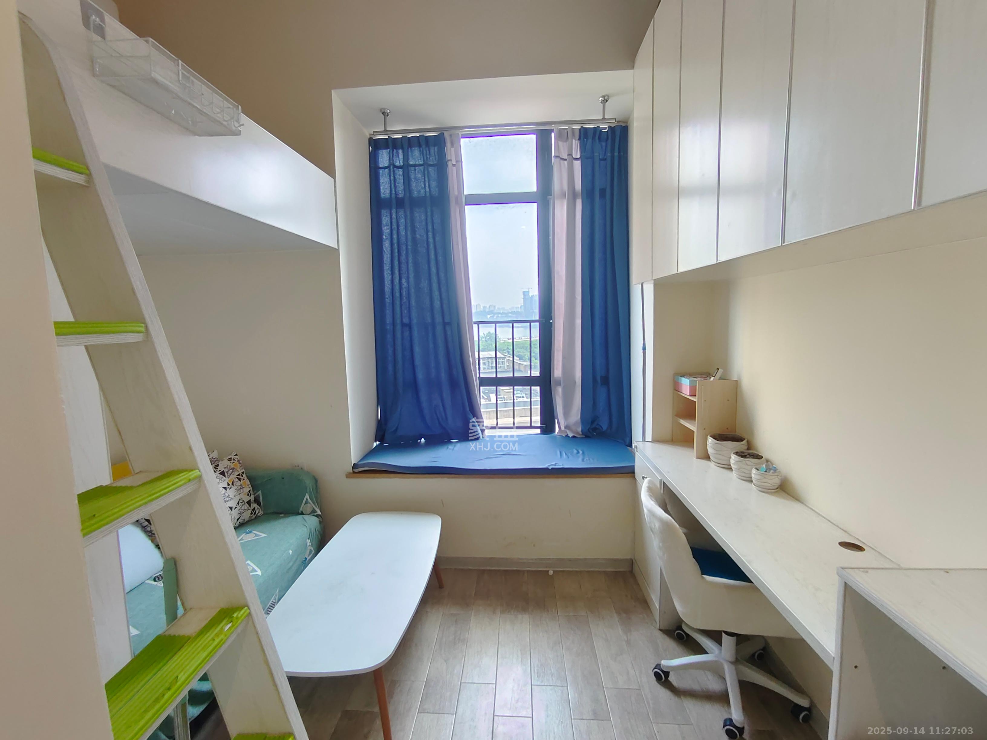 兰亭湾畔 1室1厅1卫 1100.0元/月 兰亭湾畔 1室1厅1卫 1100.0元/月室内图