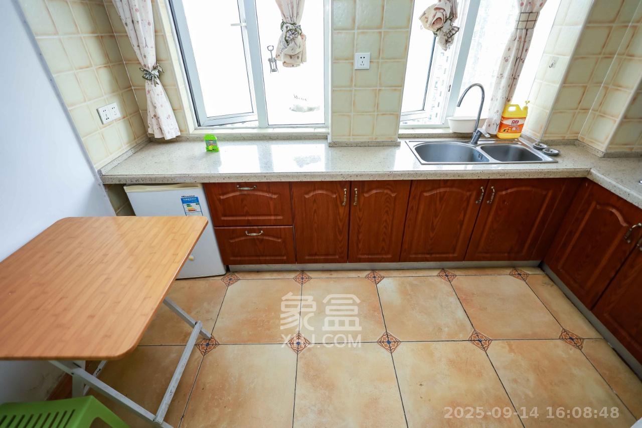 联美品格 1室1厅1卫 1600.0元/月 联美品格 1室1厅1卫 1600.0元/月室内图