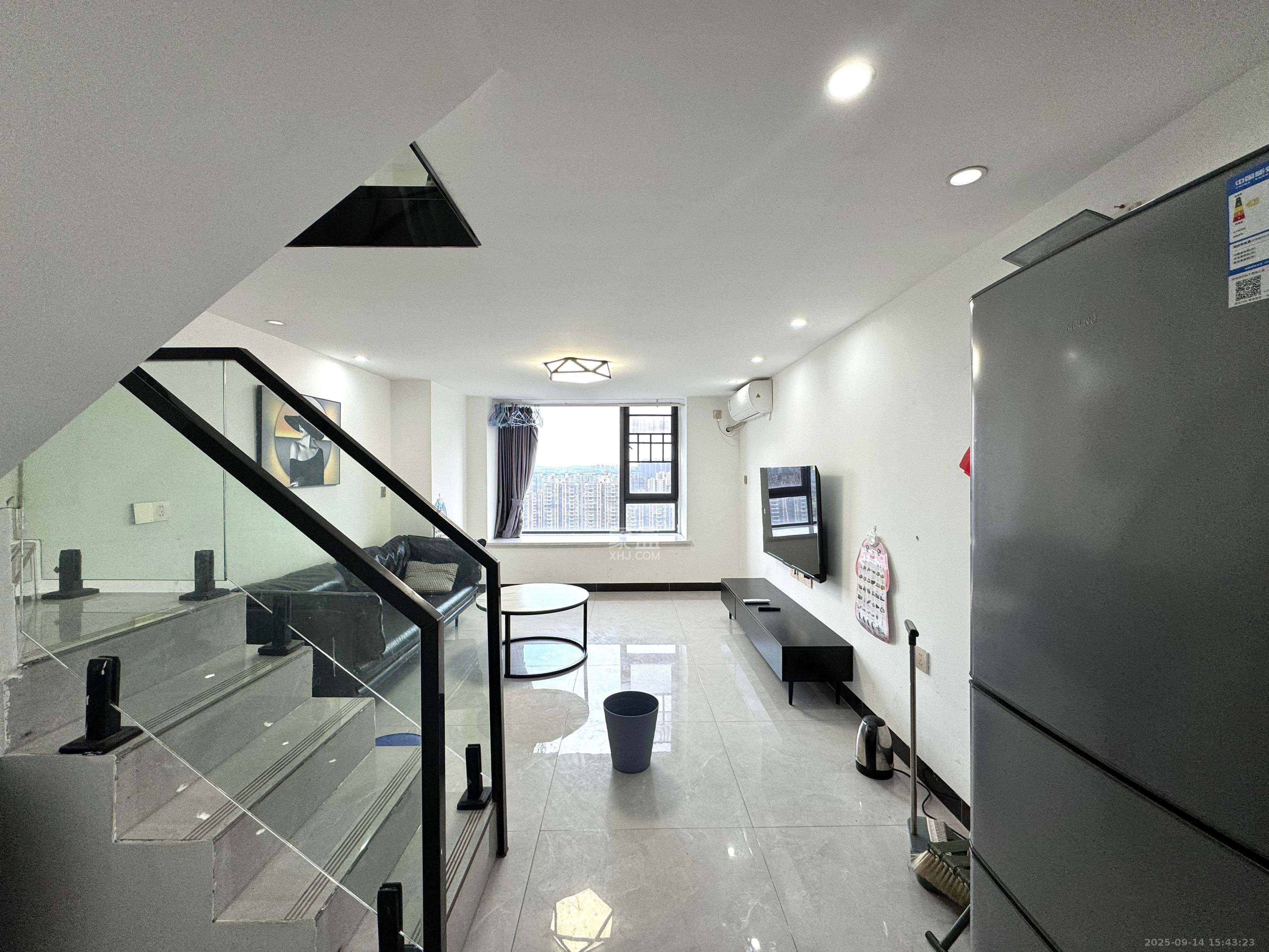 佳兆业云顶都汇  1室0厅0卫    1900.0元/月室内图