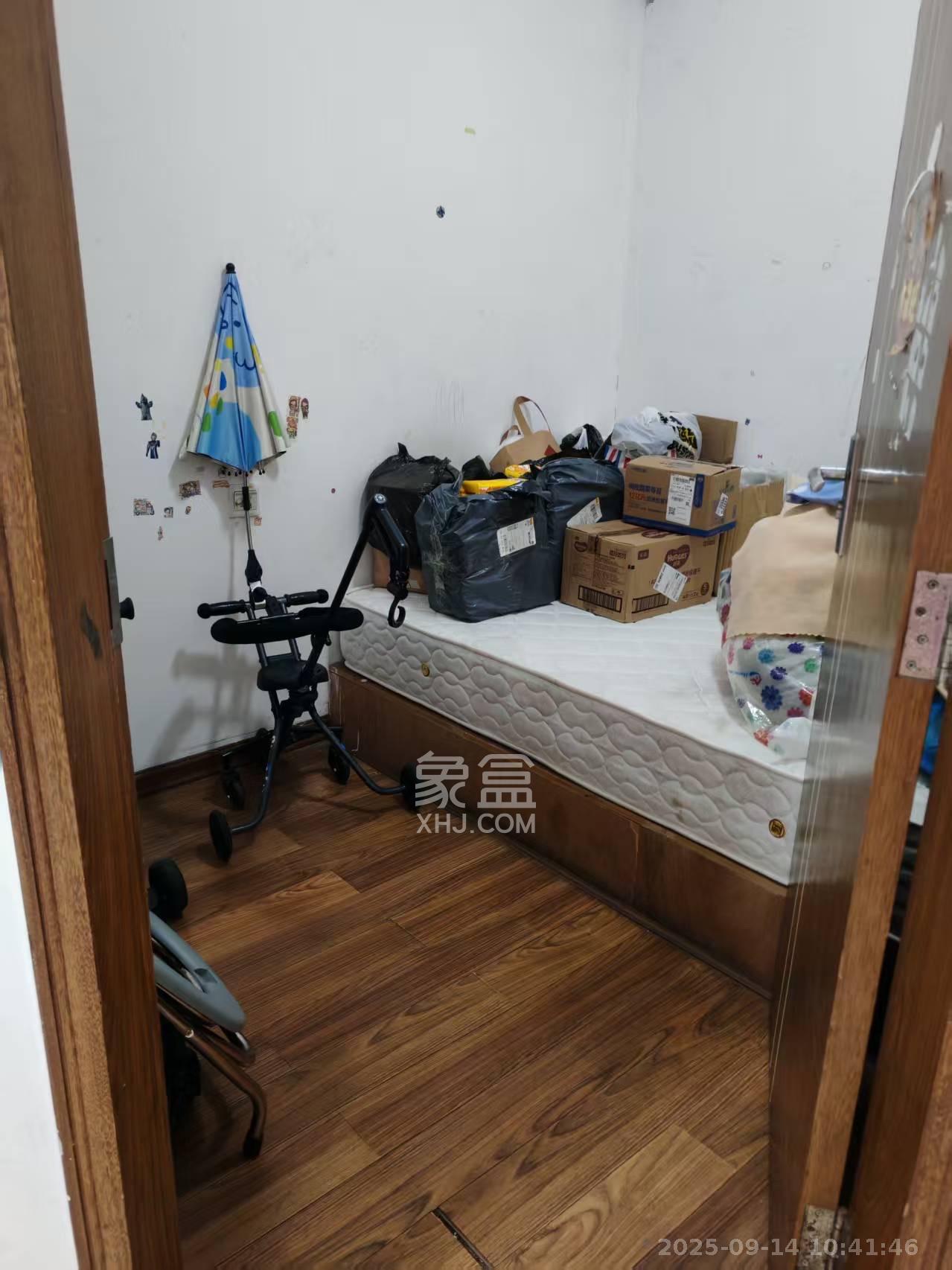 都市家园 1室1厅1卫 1600.0元/月 都市家园 1室1厅1卫 1600.0元/月室内图