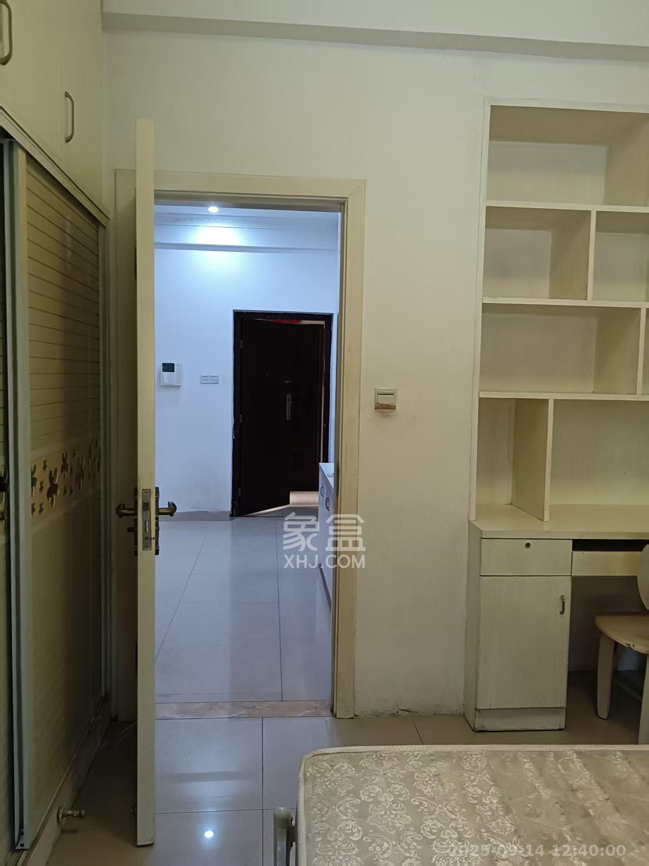 中建芙蓉工社  2室1厅1卫    1250.0元/月室内图