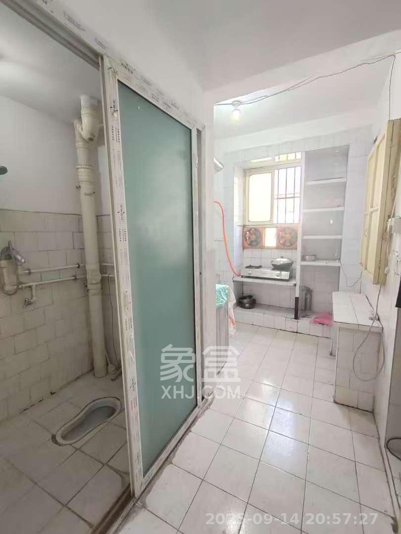 韭菜园 1室0厅0卫 2000.0元/月 韭菜园 1室0厅0卫 2000.0元/月室内图