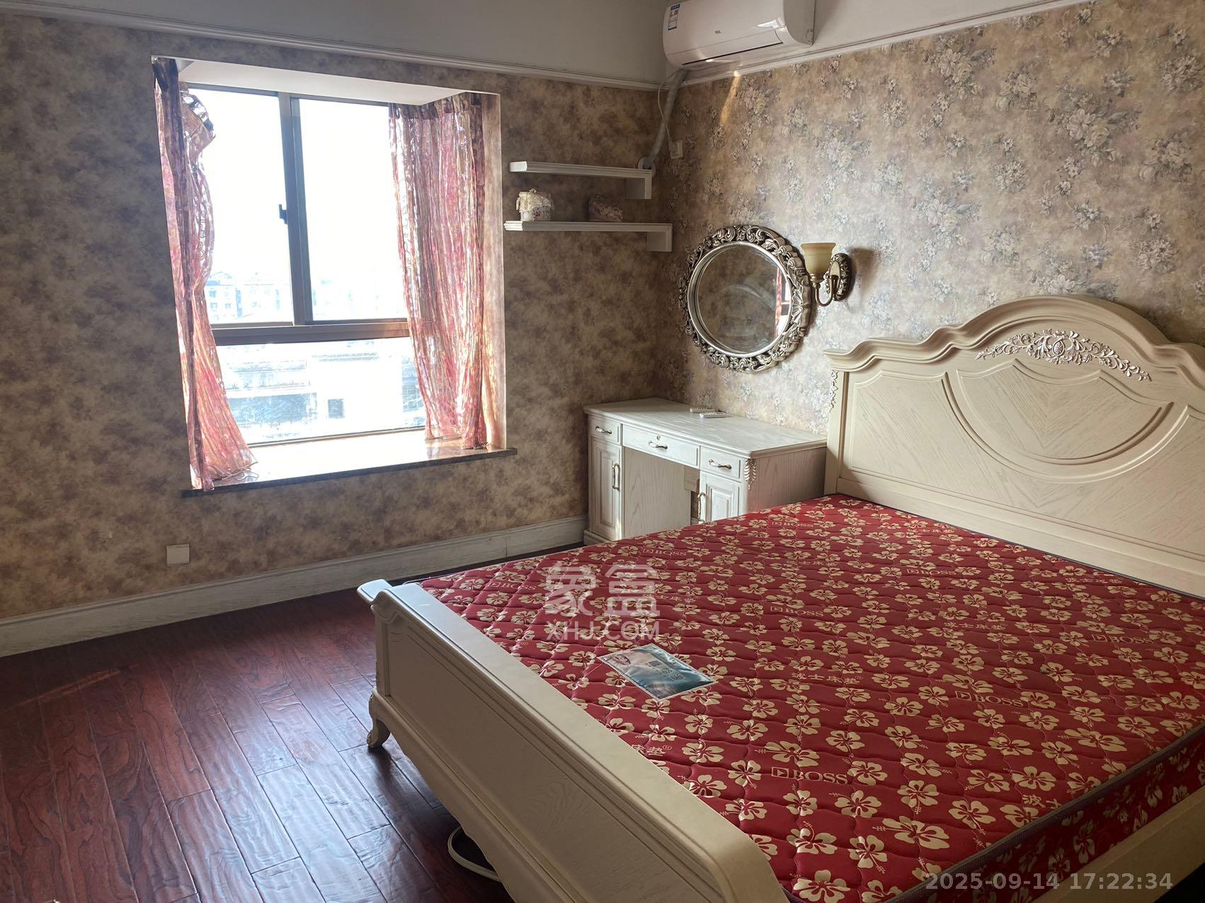 长宝1667 1室2厅1卫 4300.0元/月 长宝1667 1室2厅1卫 4300.0元/月室内图