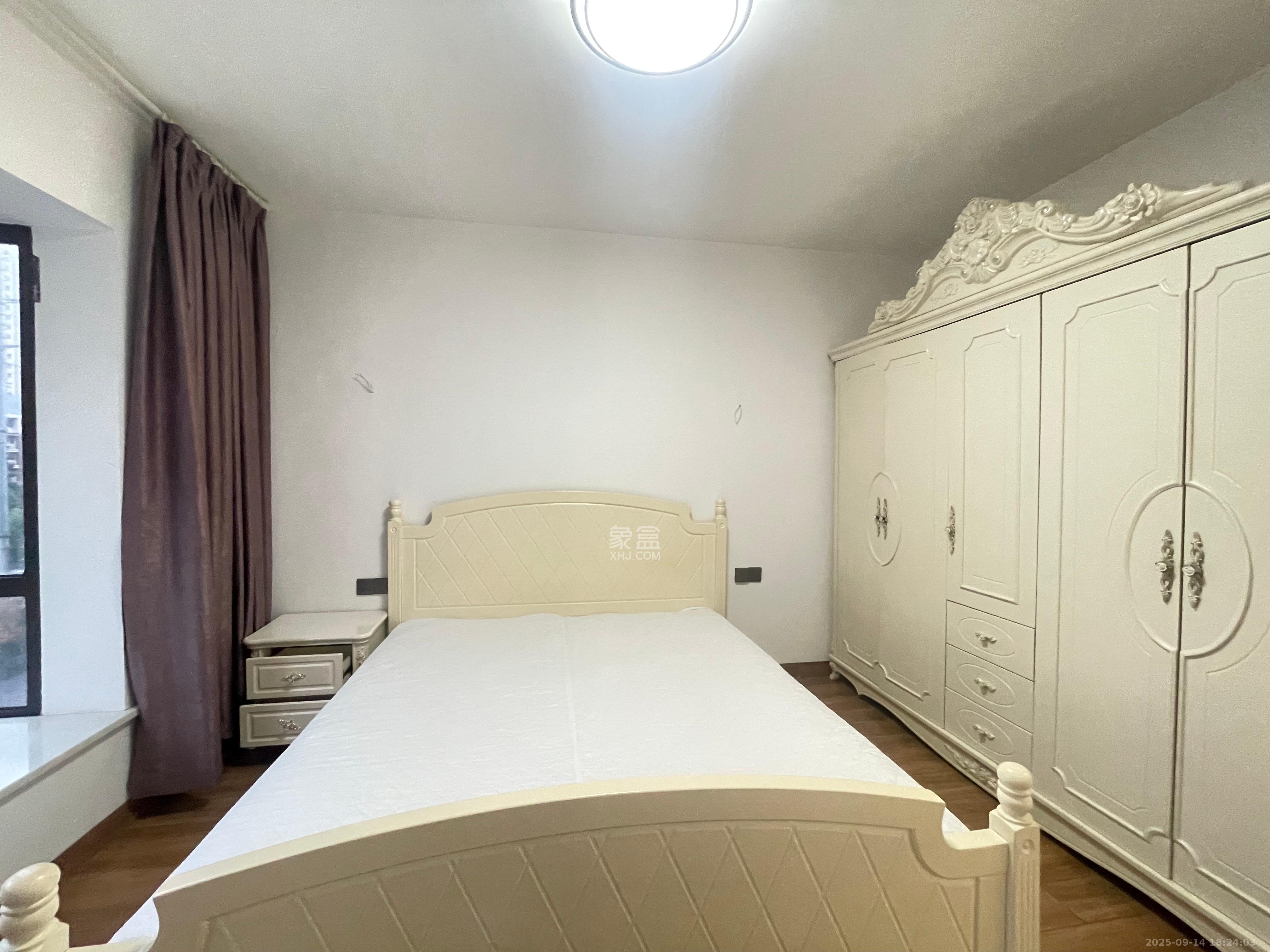 润和滨江府  4室2厅2卫    2800.0元/月室内图