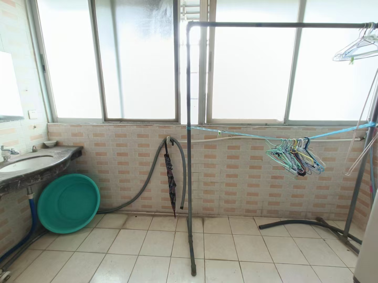 方园公寓 1室1厅1卫 1800.0元/月 方园公寓 1室1厅1卫 1800.0元/月室内图