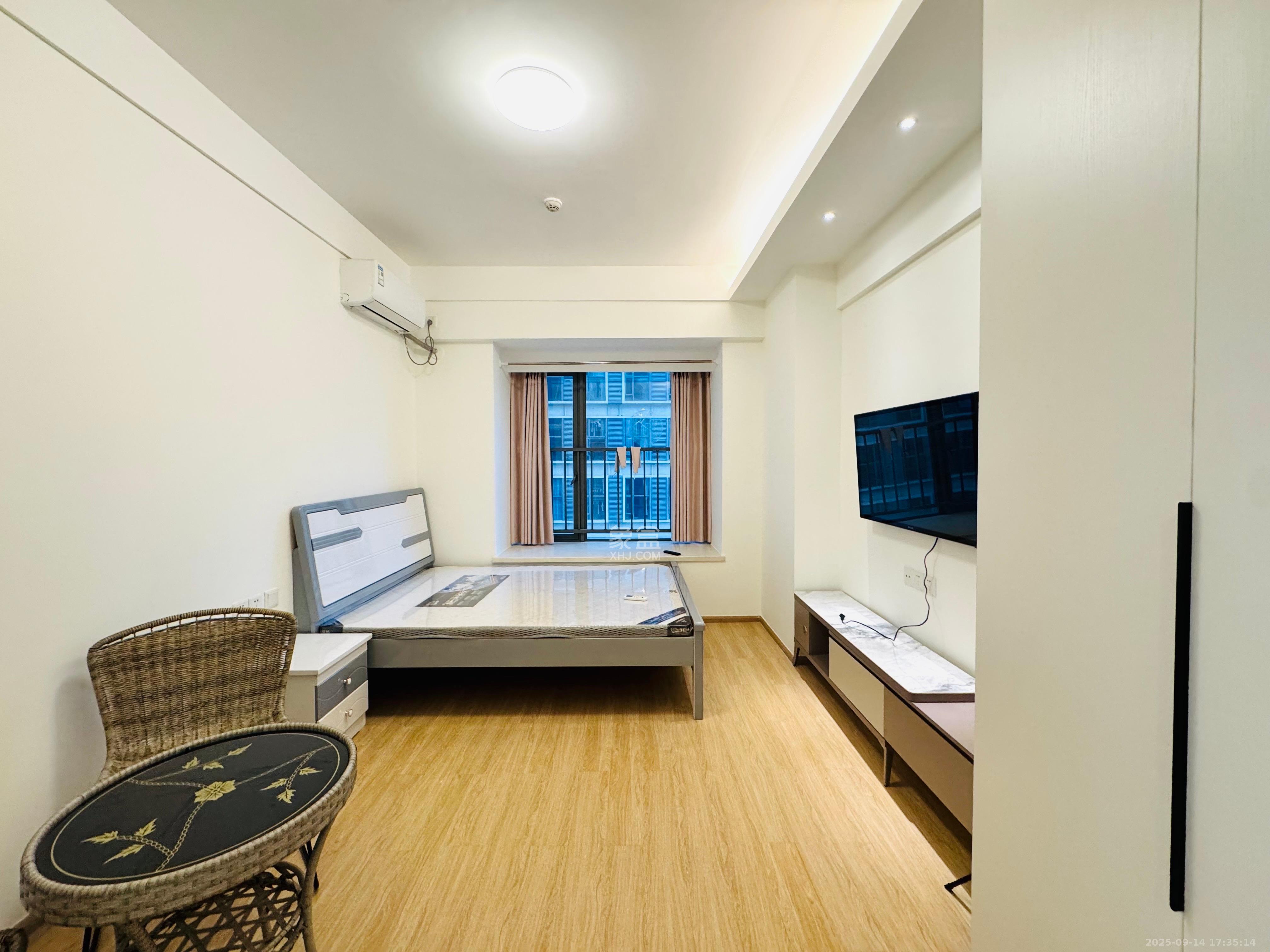 佳兆业云顶都汇  1室0厅0卫    1300.0元/月室内图