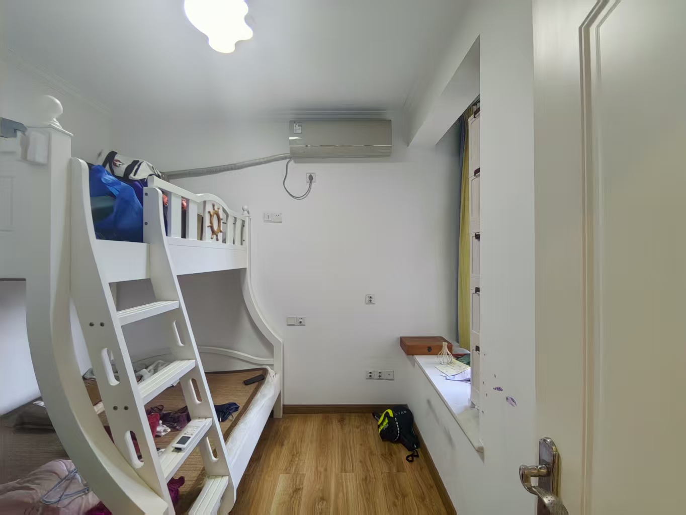 湾田和悦  3室2厅2卫    67.8万 湾田和悦  3室2厅2卫    67.8万客厅