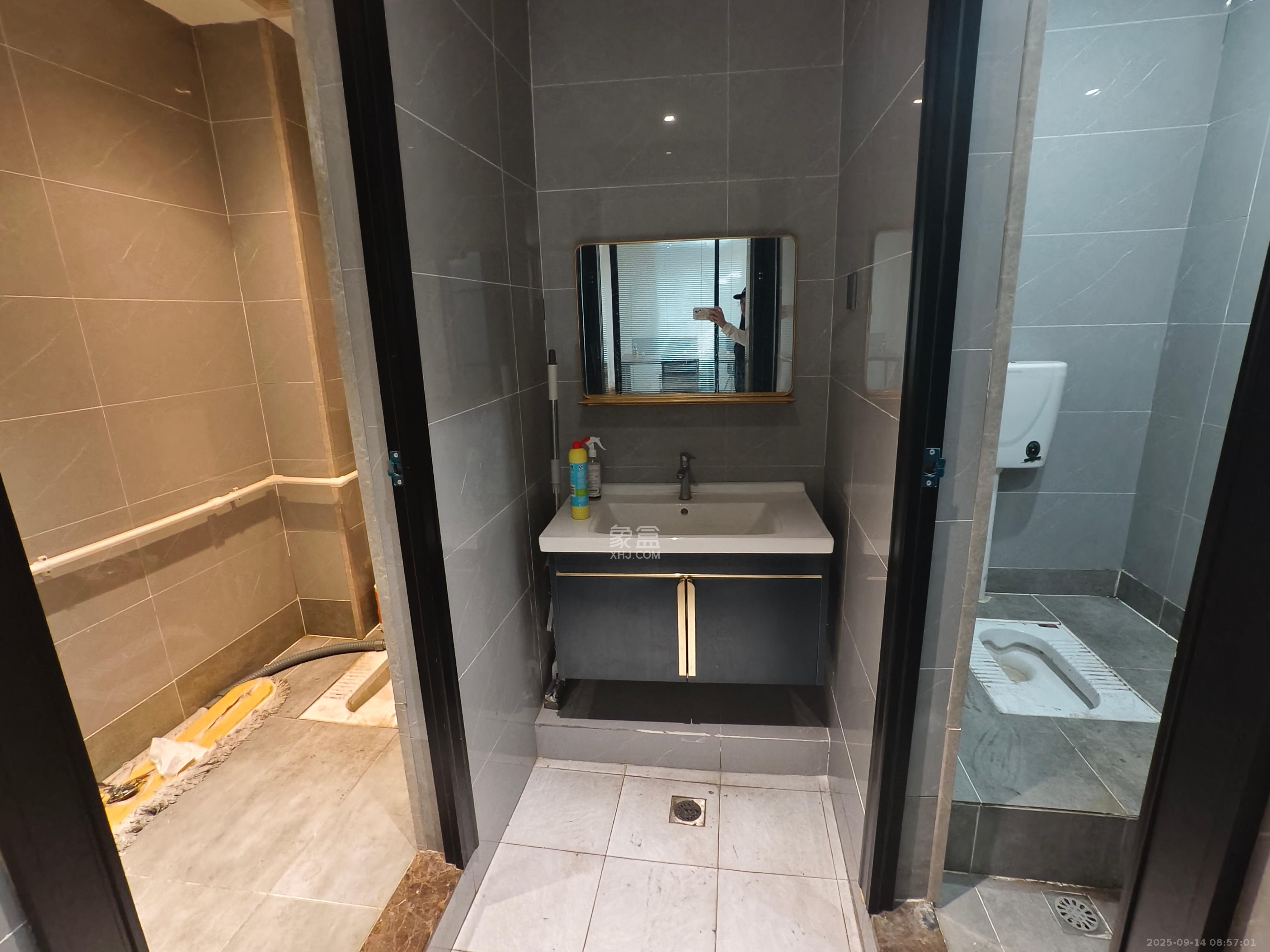 汇一城（汇壹公馆）  1室1厅1卫    1800.0元/月室内图