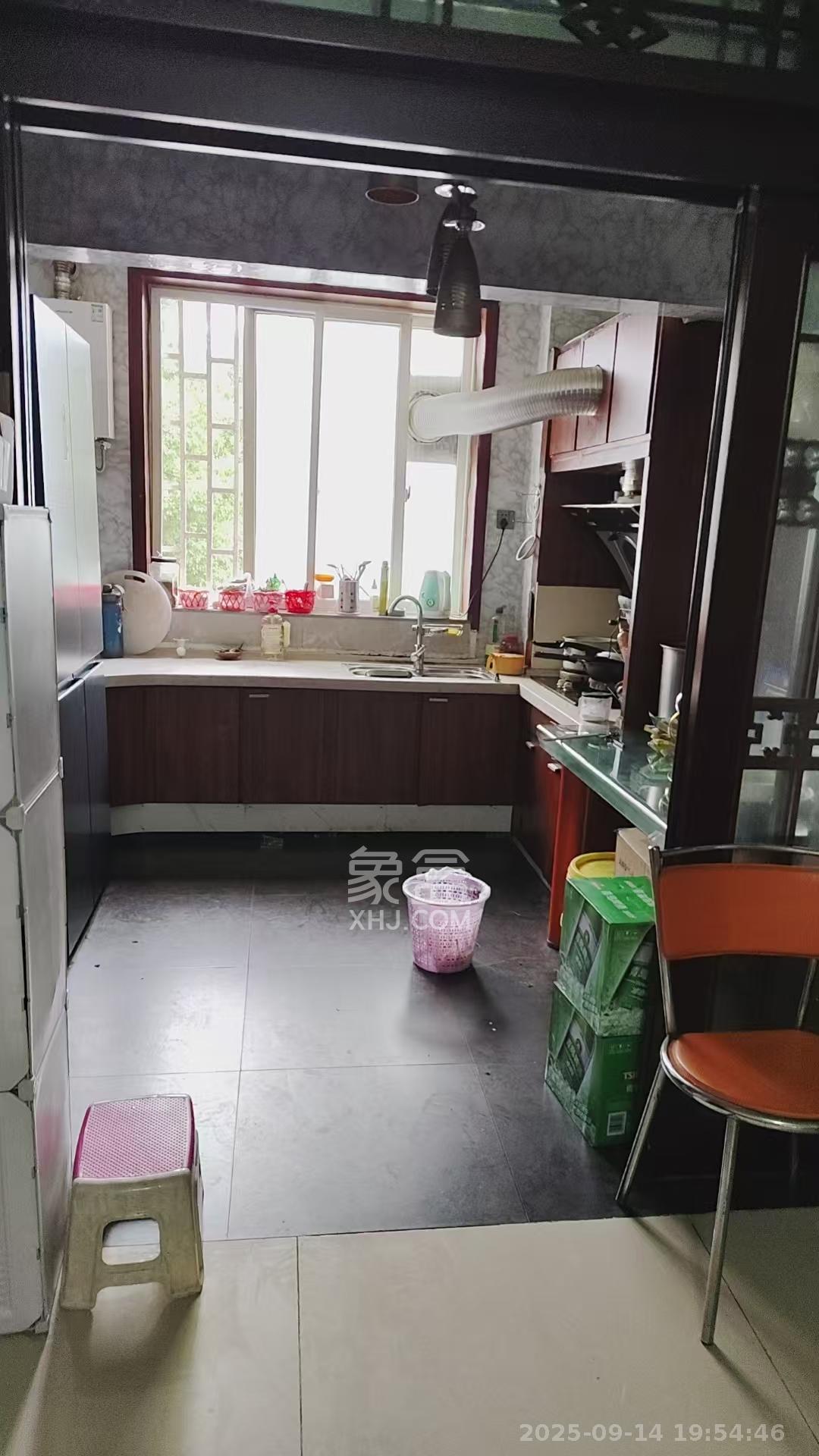 金麓西岸和苑 2室1厅1卫 850.0元/月 金麓西岸和苑 2室1厅1卫 850.0元/月室内图