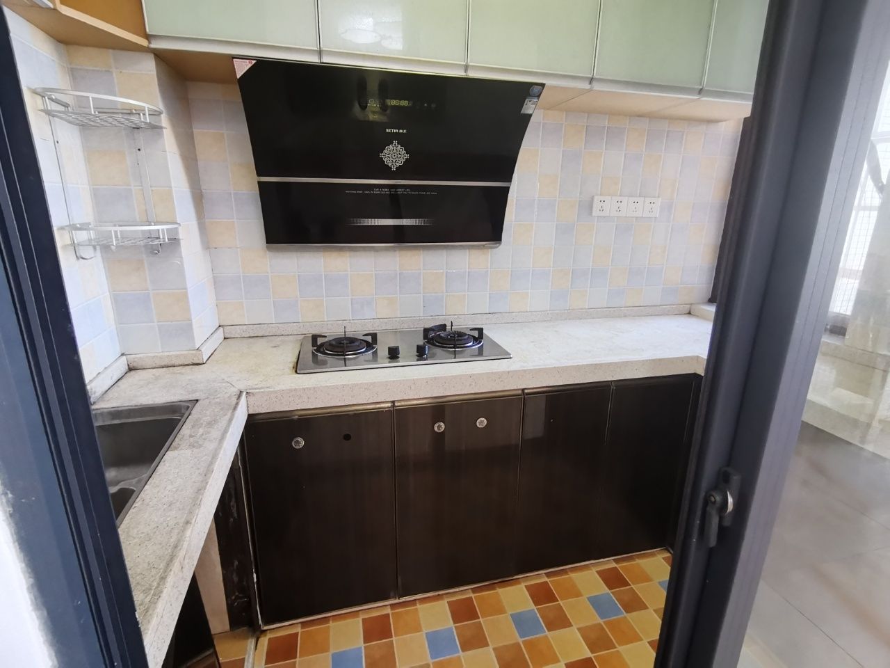 盛世一品 3室2厅1卫 2400.0元/月 盛世一品 3室2厅1卫 2400.0元/月室内图