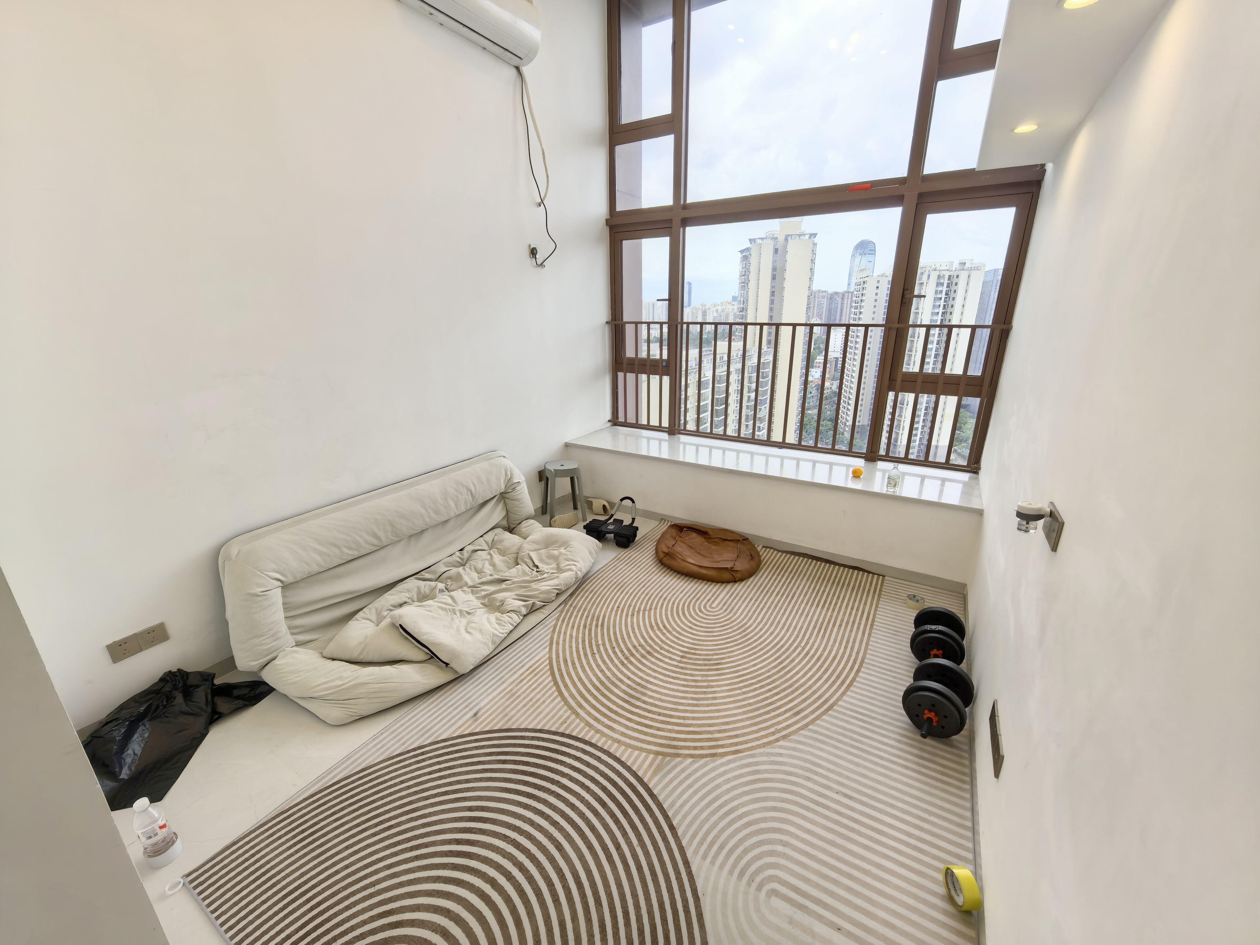 金龙城市广场二期  2室2厅1卫    3000.0元/月 金龙城市广场二期  2室2厅1卫    3000.0元/月