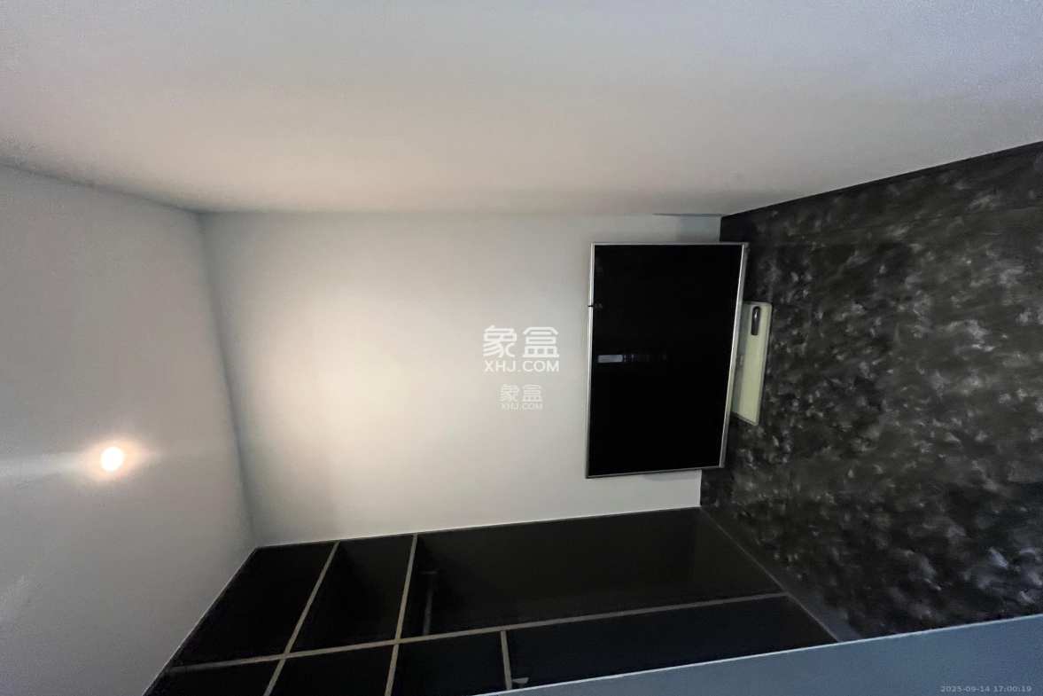 惟泽园 4室2厅2卫 4500.0元/月 惟泽园 4室2厅2卫 4500.0元/月室内图