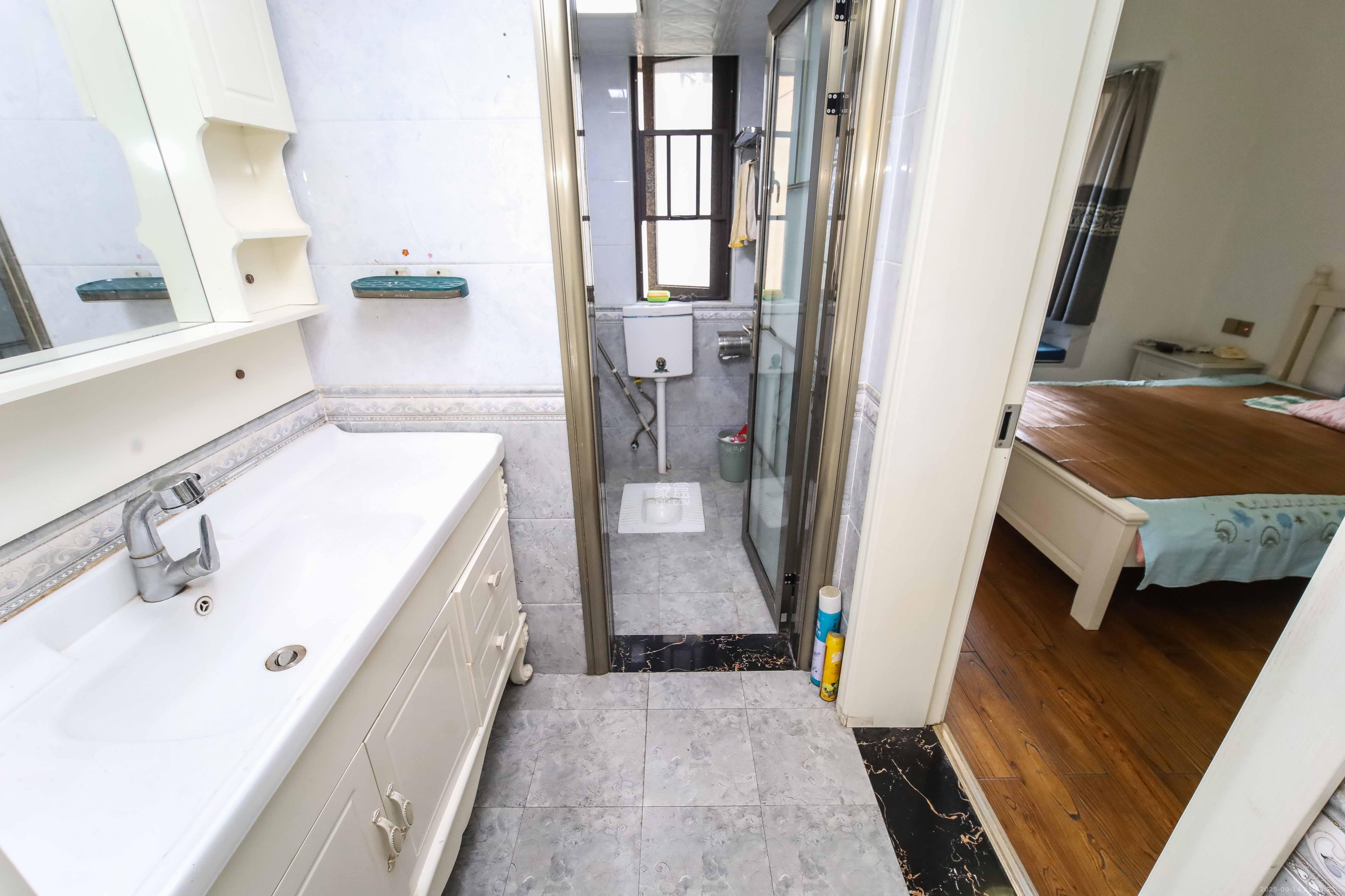 中欣楚天熙苑  3室2厅2卫    102.8万 中欣楚天熙苑  3室2厅2卫    102.8万其他