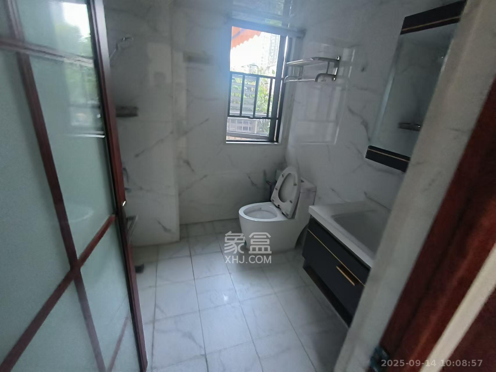 建发中央悦府  2室2厅2卫    3000.0元/月室内图