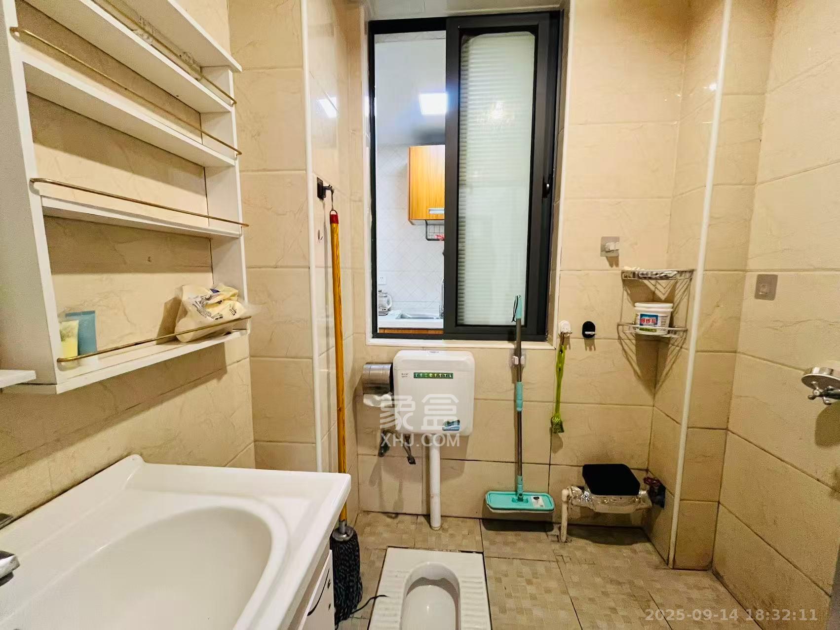 鑫远御文台一期 3室2厅1卫 2000.0元/月 鑫远御文台一期 3室2厅1卫 2000.0元/月室内图