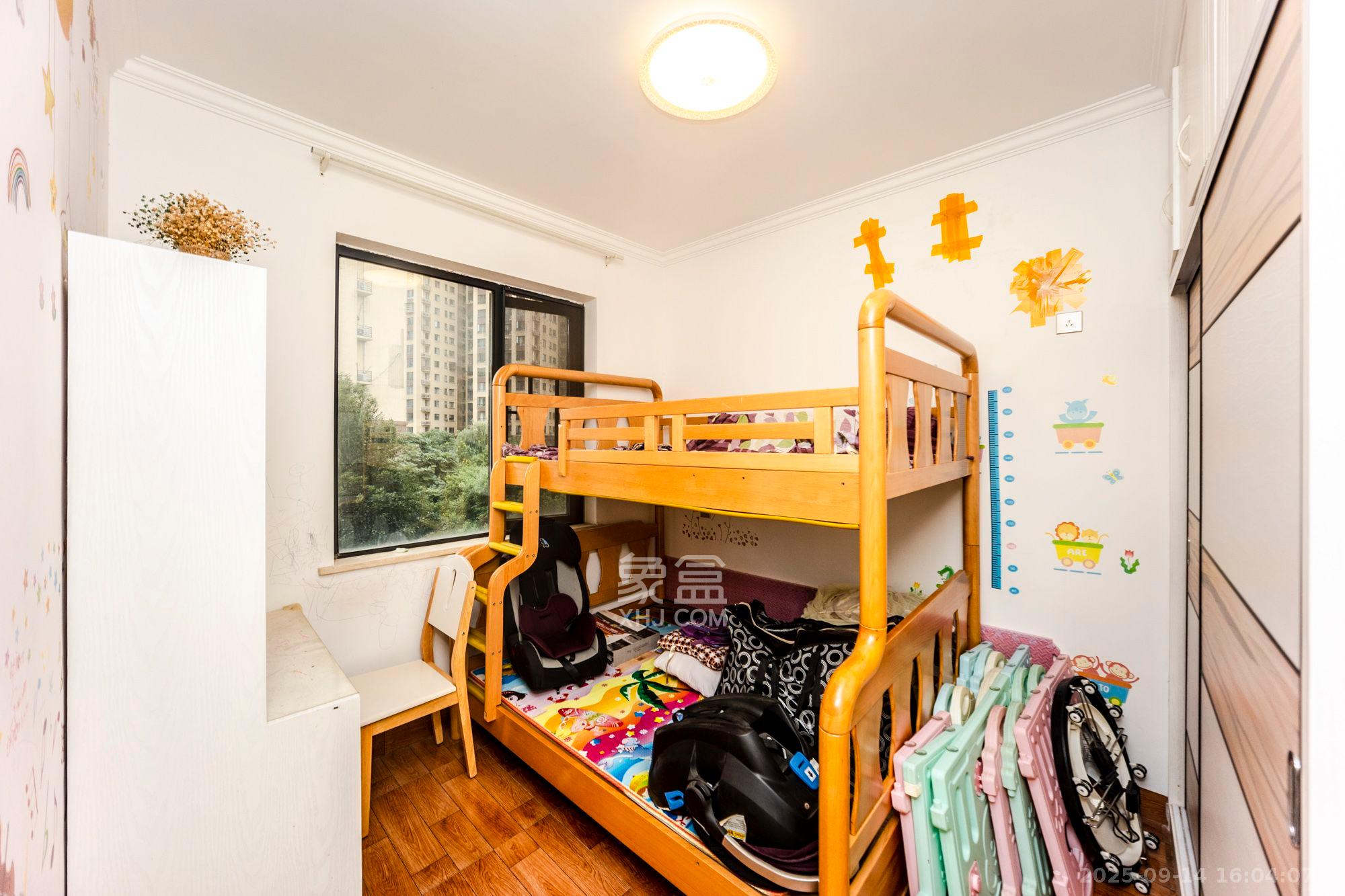 乾城(兴旺乾城) 1室0厅0卫 2400.0元/月 乾城(兴旺乾城) 1室0厅0卫 2400.0元/月室内图