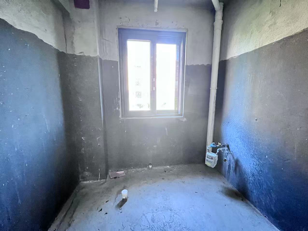 天上人间  3室2厅2卫    190.0万 天上人间  3室2厅2卫    190.0万室内图