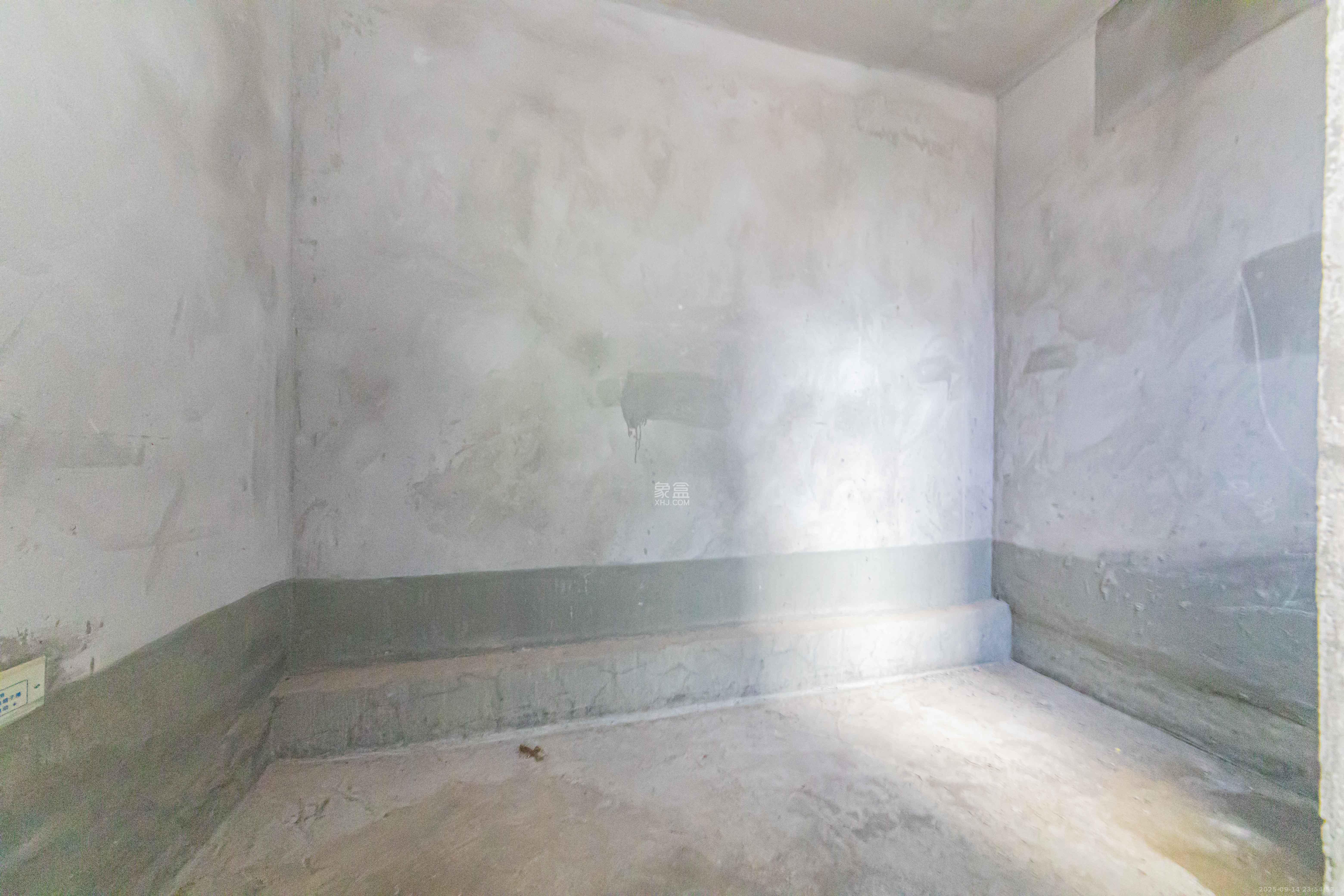 中建芙蓉和苑  3室2厅2卫   228.00万卫生间