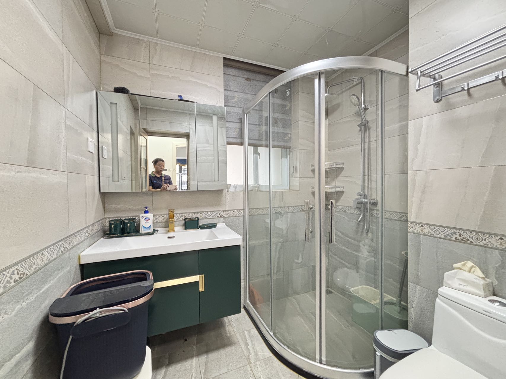 颐养公社阳光城  3室2厅2卫    180.0万 颐养公社阳光城  3室2厅2卫    180.0万室内图