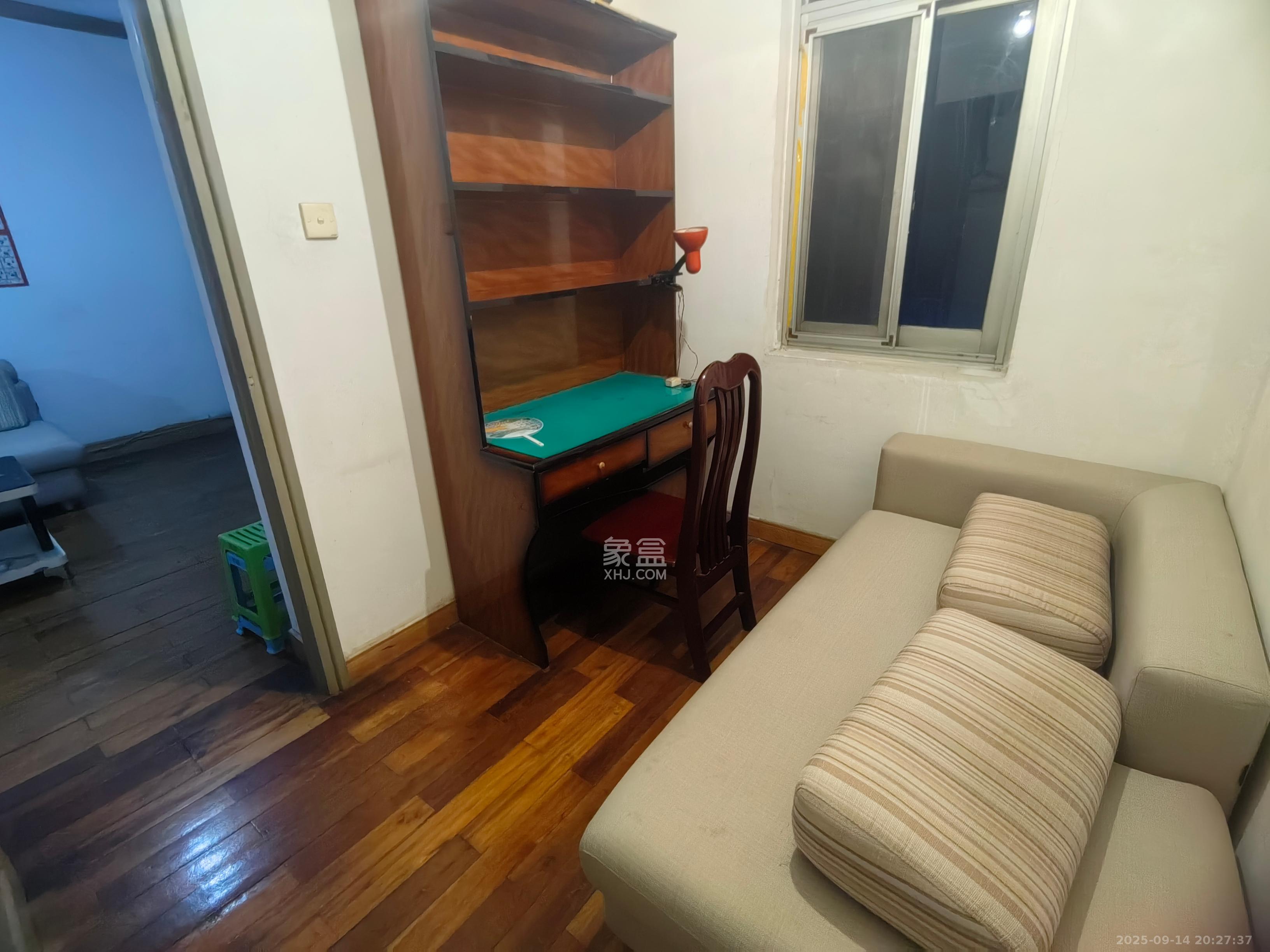 洞井小区(地质大队) 2室1厅1卫 1100.0元/月 洞井小区(地质大队) 2室1厅1卫 1100.0元/月室内图