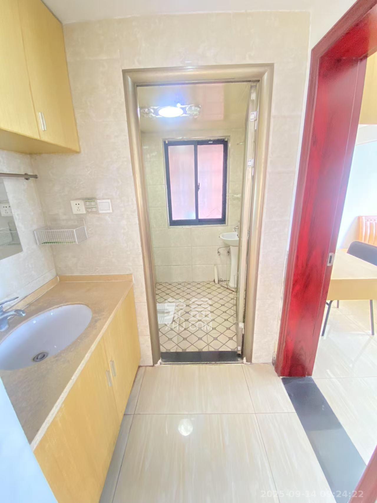 恒生碧水龙庭 3室2厅1卫 1700.0元/月 恒生碧水龙庭 3室2厅1卫 1700.0元/月室内图