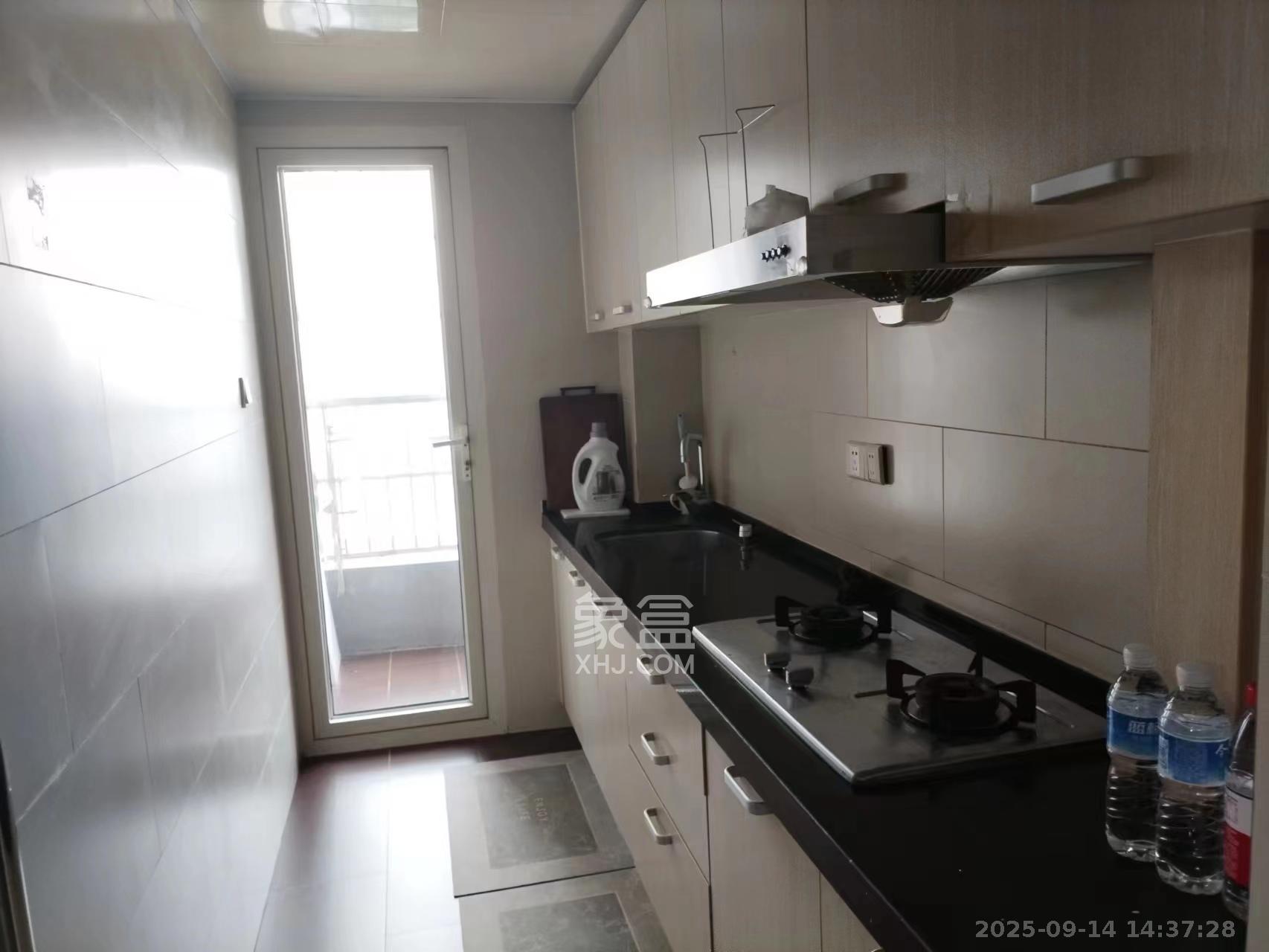 北辰三角洲E5区  1室1厅1卫    2500.0元/月室内图