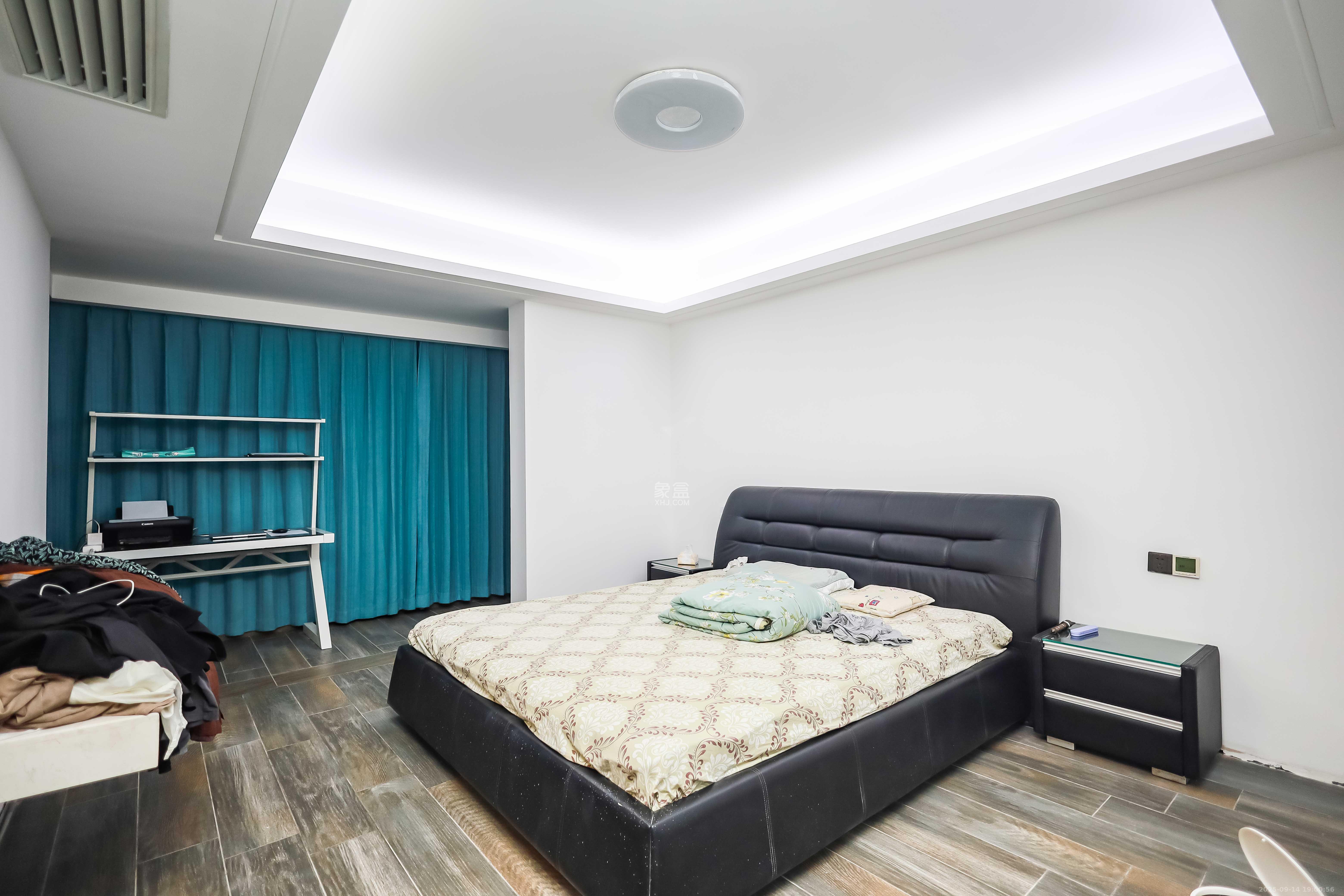 长房时代城 1室2厅2卫 171.6万 长房时代城 1室2厅2卫 171.6万卧室