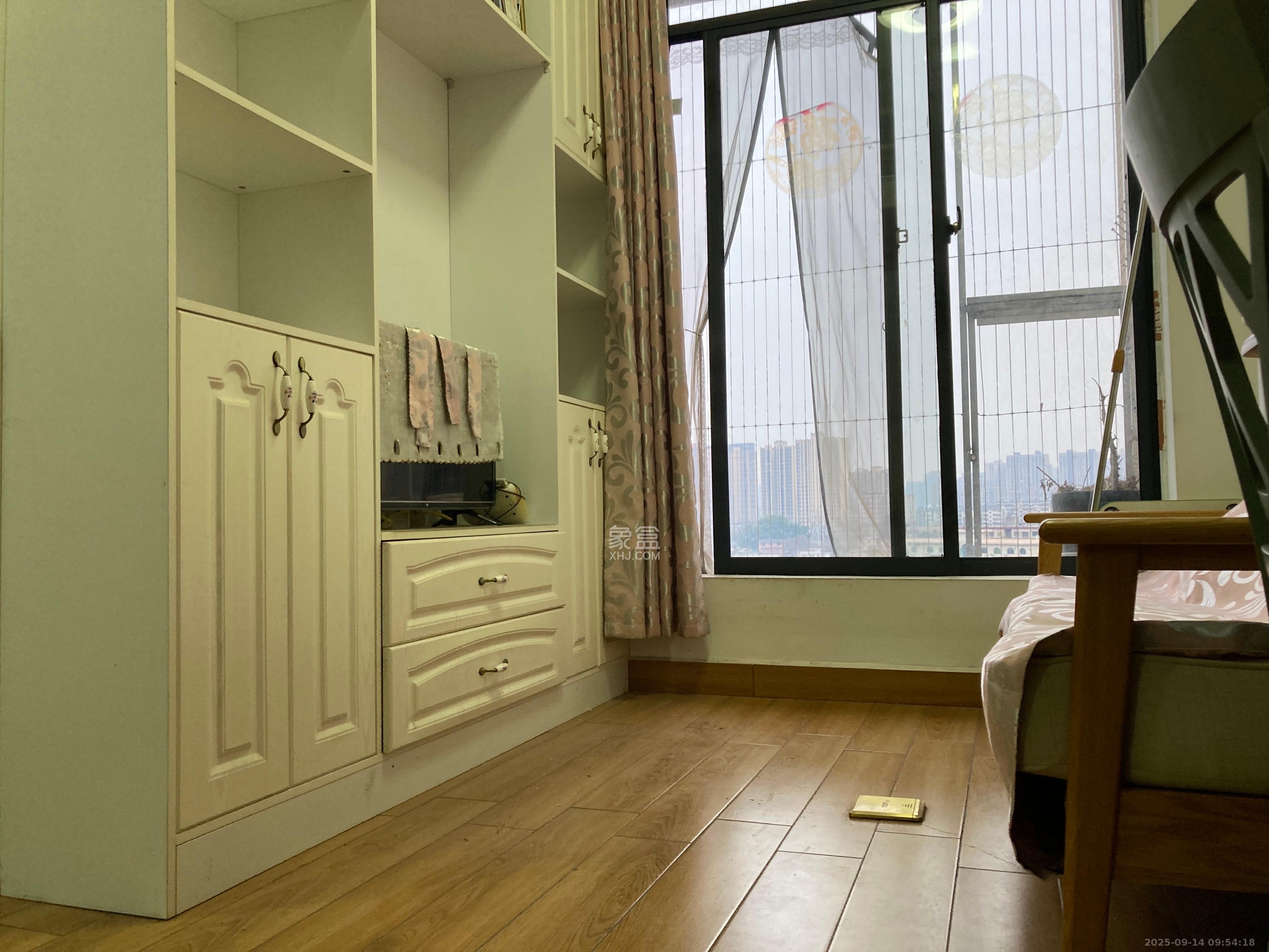 叠彩兰亭 1室1厅1卫 1600.0元/月 叠彩兰亭 1室1厅1卫 1600.0元/月室内图