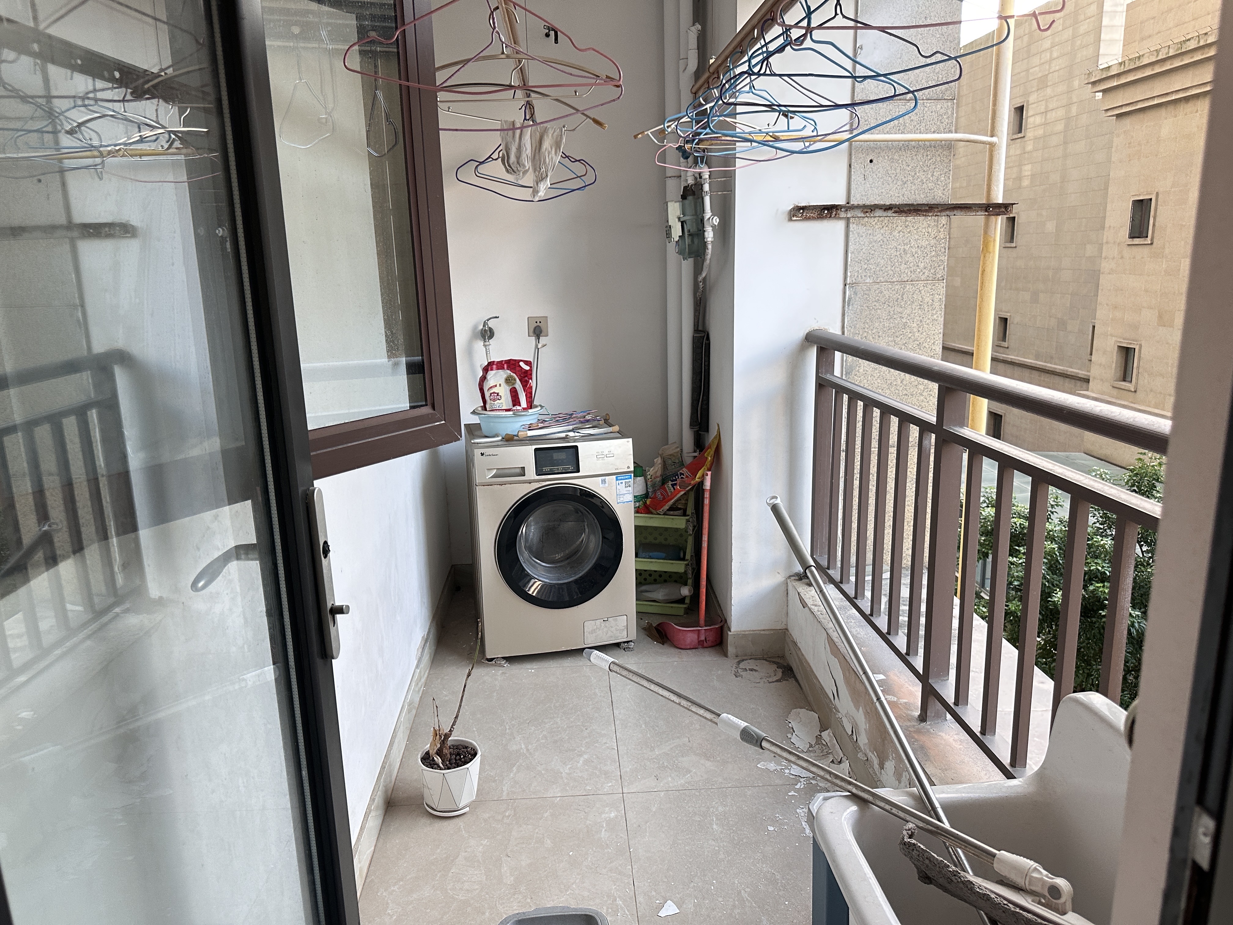 海航豪庭南苑 4室2厅3卫 7500.0元/月 海航豪庭南苑 4室2厅3卫 7500.0元/月室内图