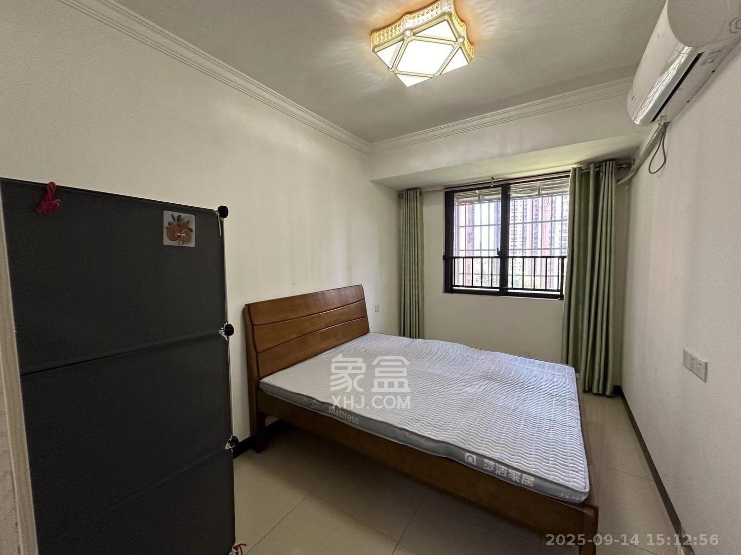 新城国际花都 3室2厅1卫 1700.0元/月 新城国际花都 3室2厅1卫 1700.0元/月室内图