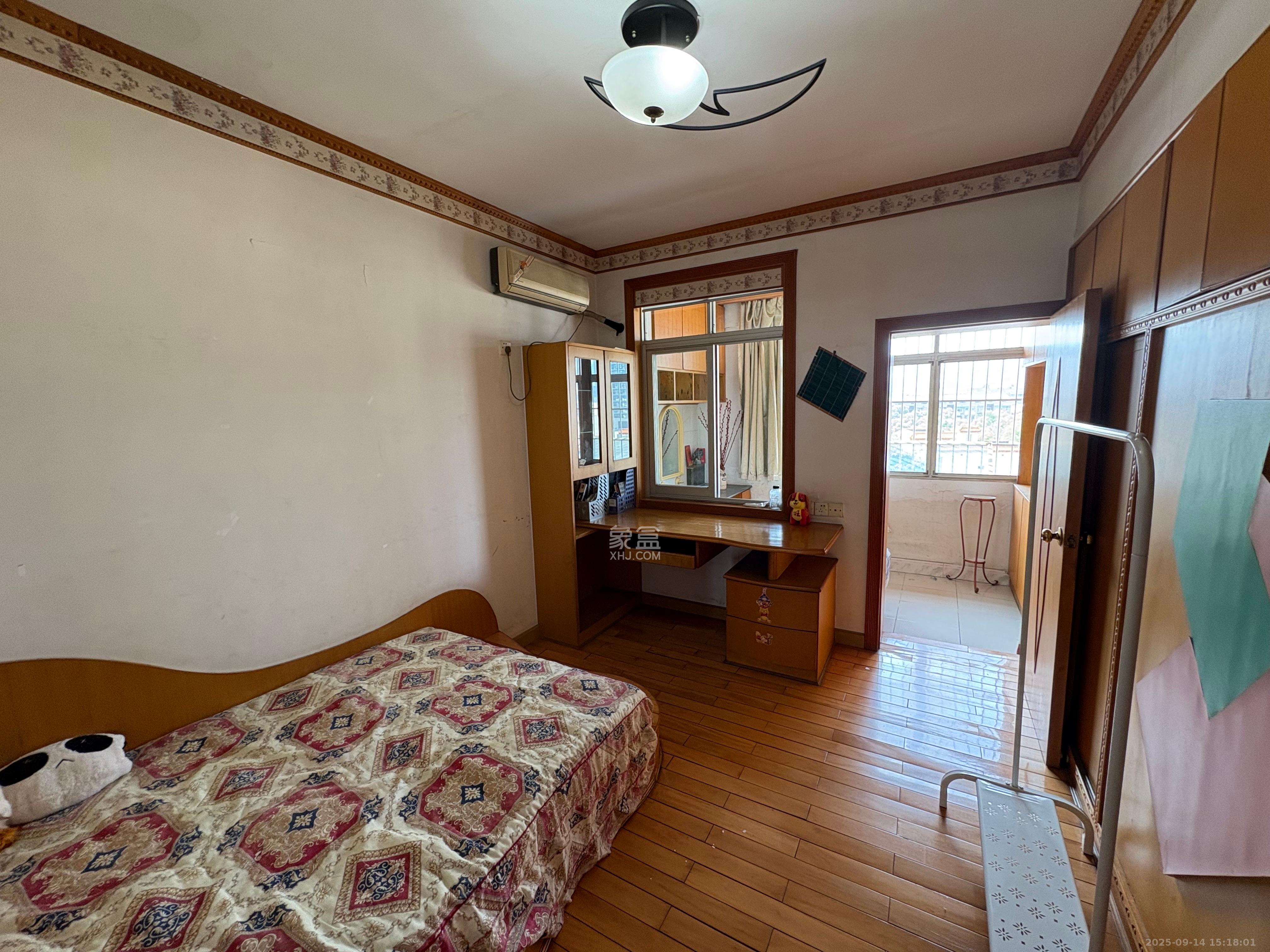 湘春路建行宿舍(佘家塘巷7号) 2室2厅1卫 1900.0元/月 湘春路建行宿舍(佘家塘巷7号) 2室2厅1卫 1900.0元/月室内图