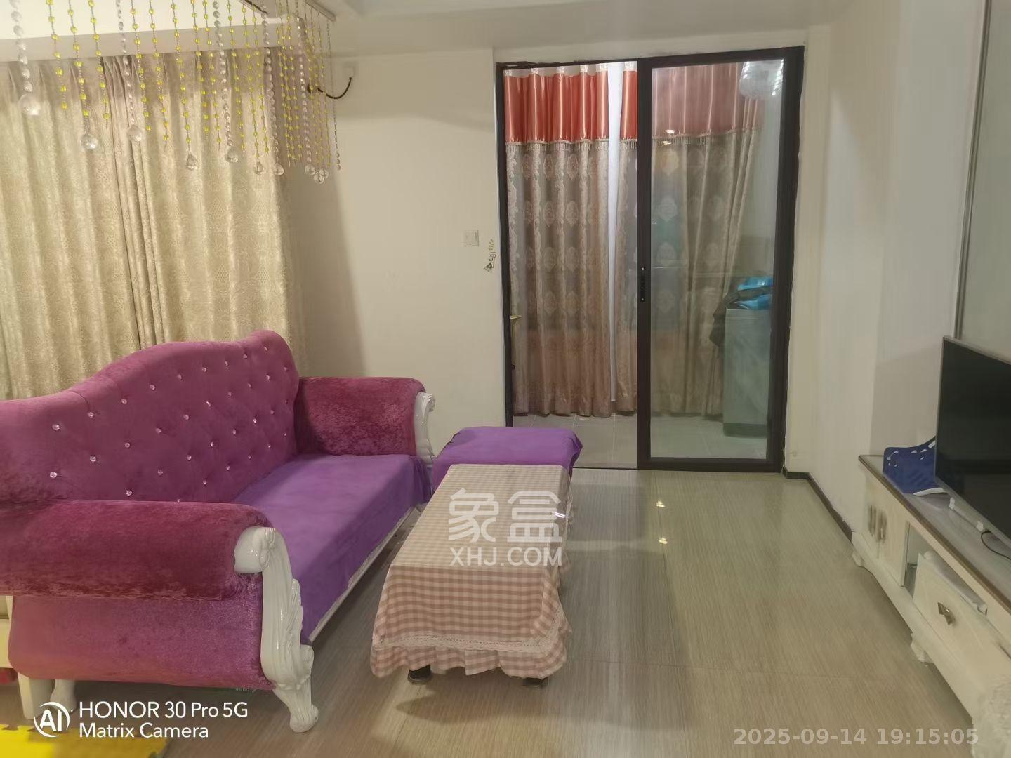 奥林匹克花园贡院三期  1室1厅1卫    1400.0元/月室内图