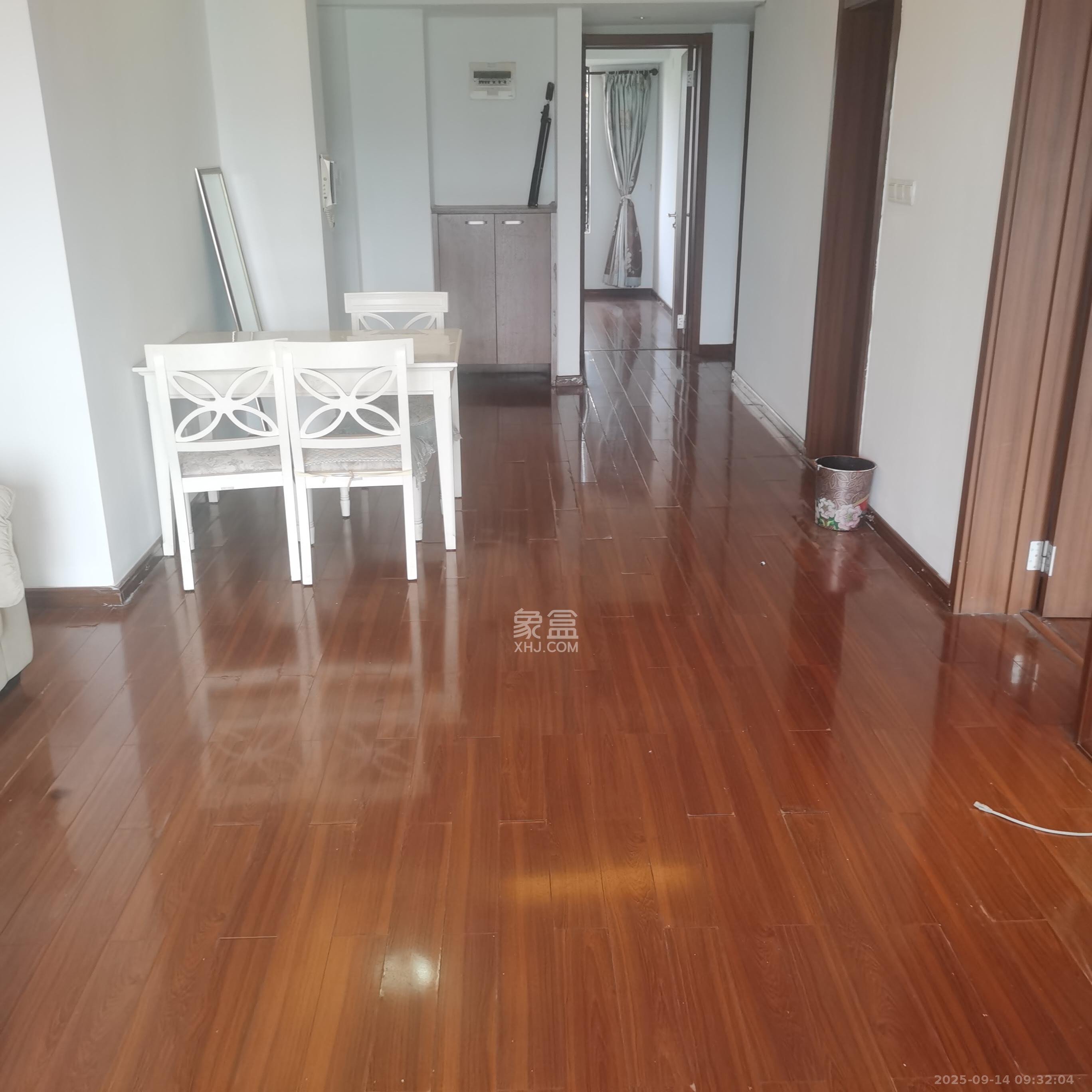 万科金域华府一期 3室2厅1卫 2200.0元/月 万科金域华府一期 3室2厅1卫 2200.0元/月室内图