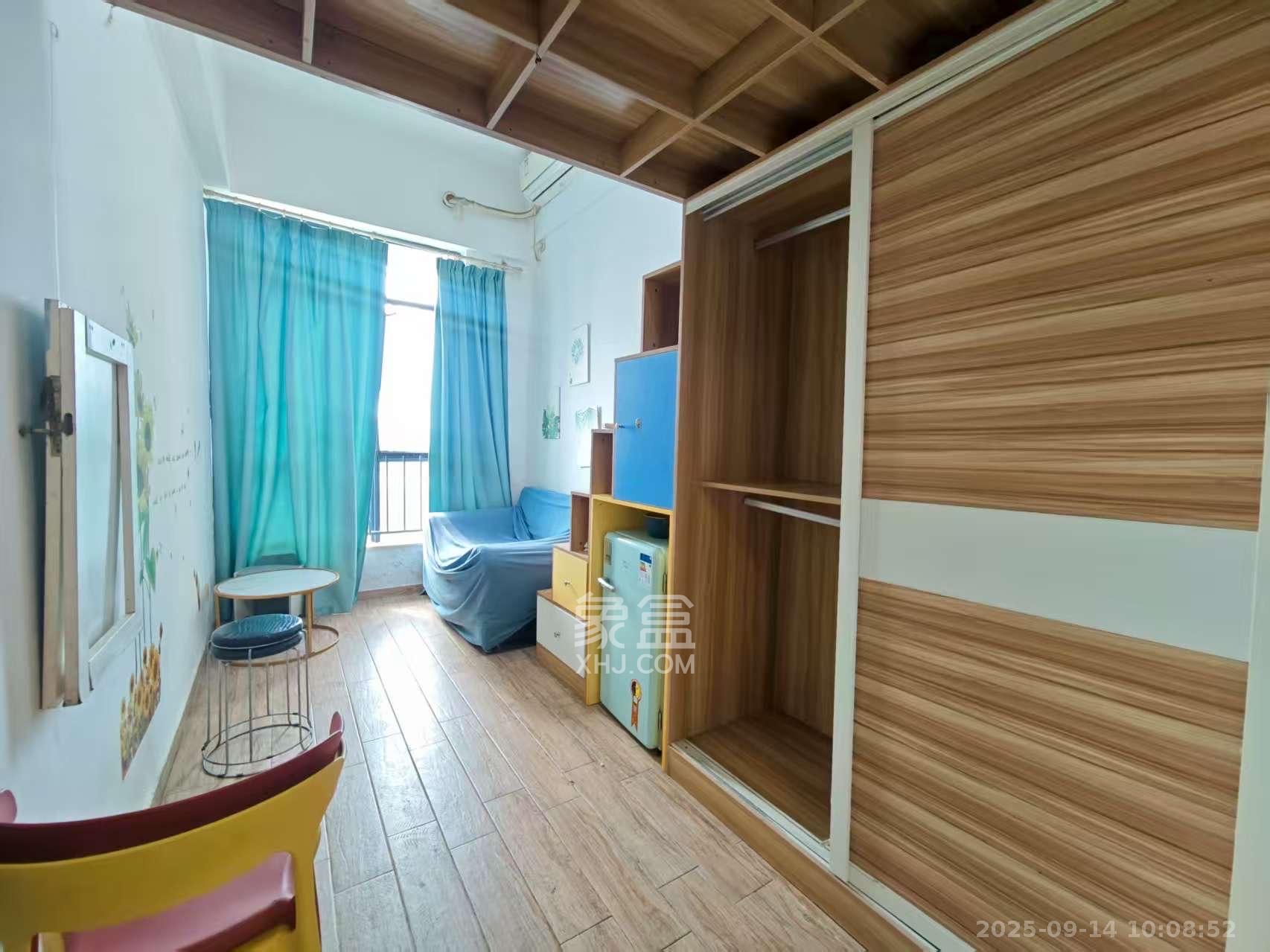 叠彩兰亭  1室1厅1卫    1200.0元/月室内图