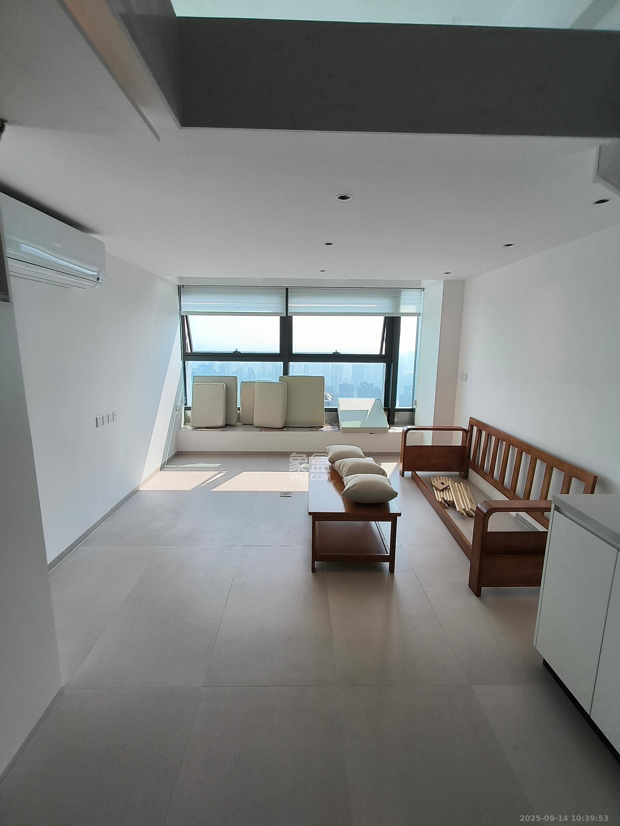 恒大珺悦府 1室1厅1卫 2200.0元/月 恒大珺悦府 1室1厅1卫 2200.0元/月室内图