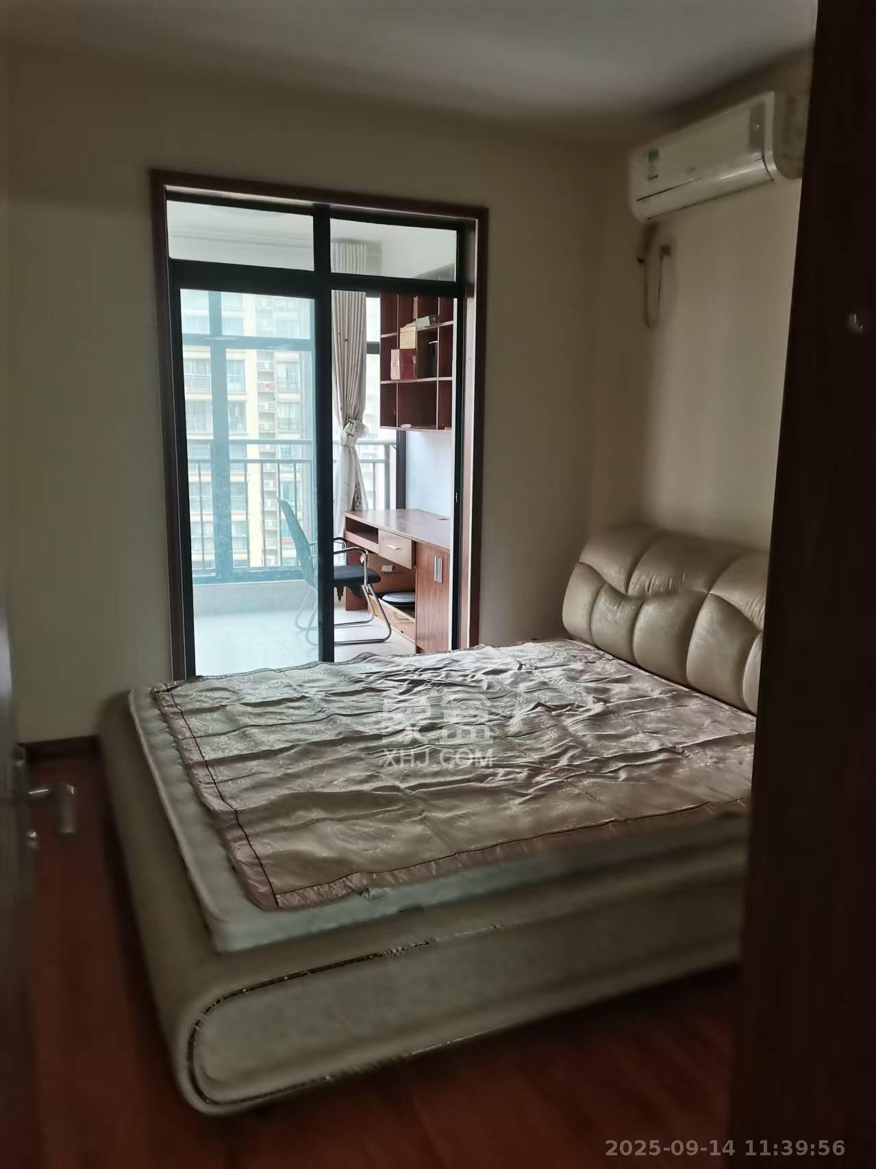 中建麓山和苑  3室2厅2卫    2200.0元/月室内图