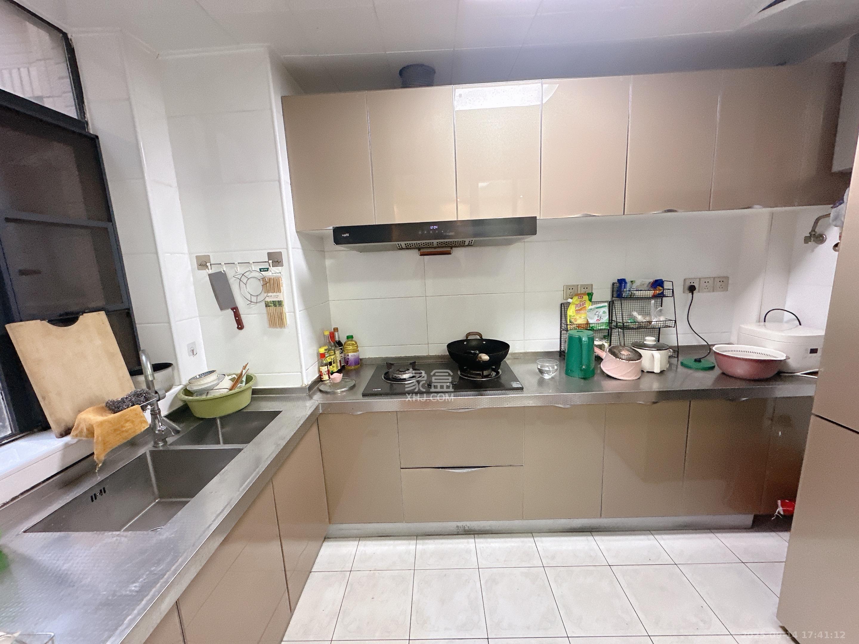 香江锦城 3室2厅1卫 4000.0元/月 香江锦城 3室2厅1卫 4000.0元/月室内图