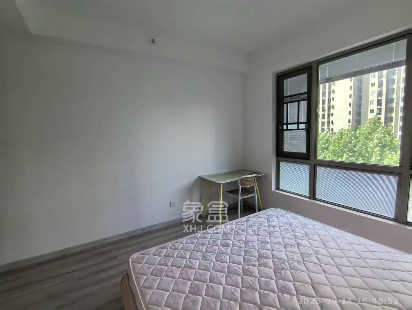 梅溪湖金茂湾  4室2厅2卫    2600.0元/月室内图