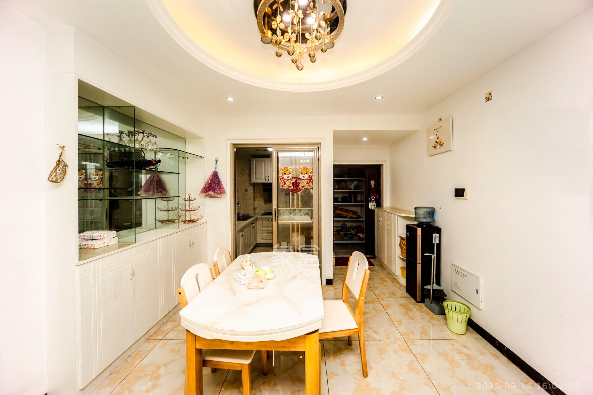 乾城（兴旺乾城）  1室0厅0卫    2400.0元/月室内图