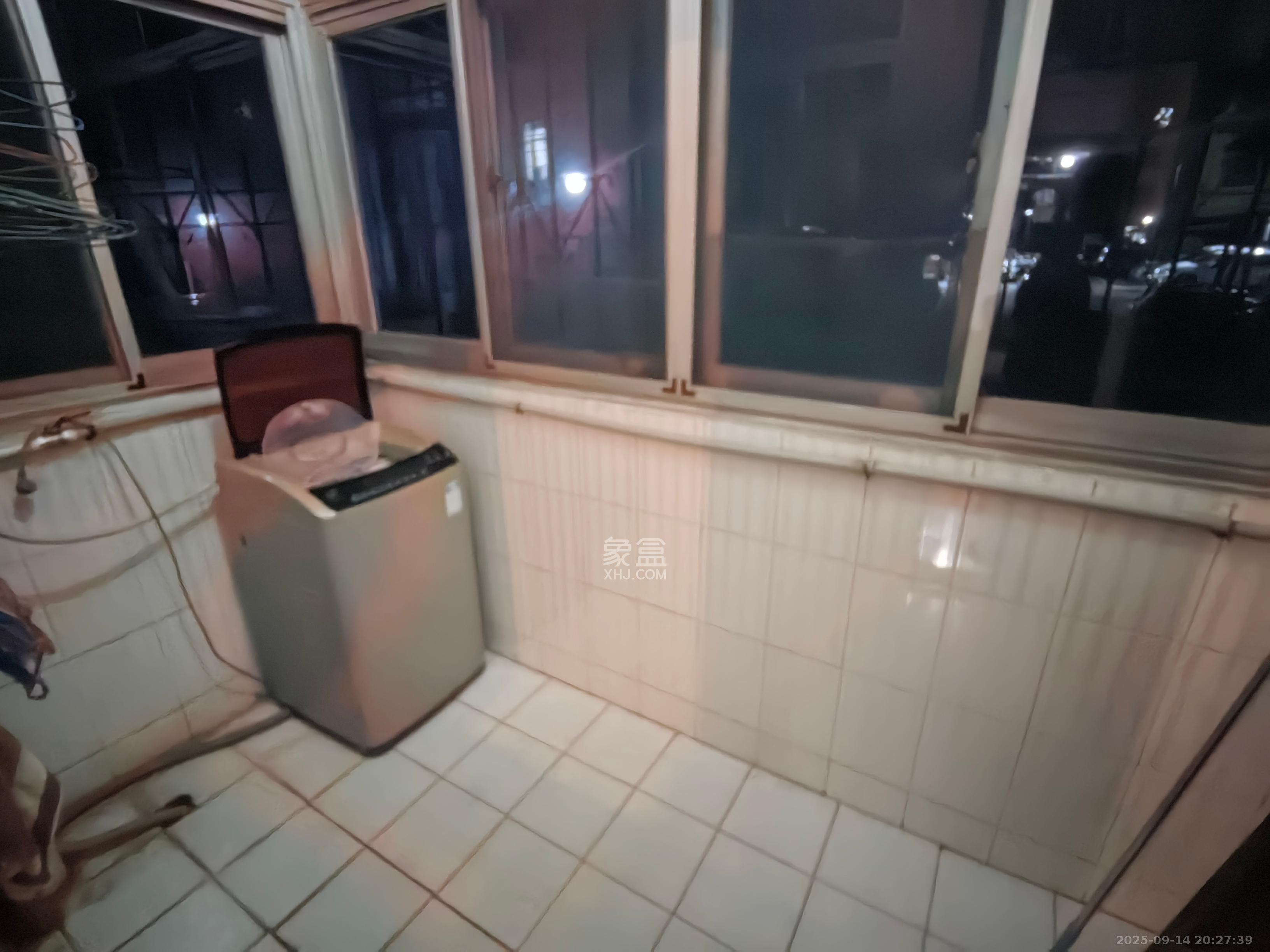 洞井小区(地质大队) 2室1厅1卫 1100.0元/月 洞井小区(地质大队) 2室1厅1卫 1100.0元/月室内图