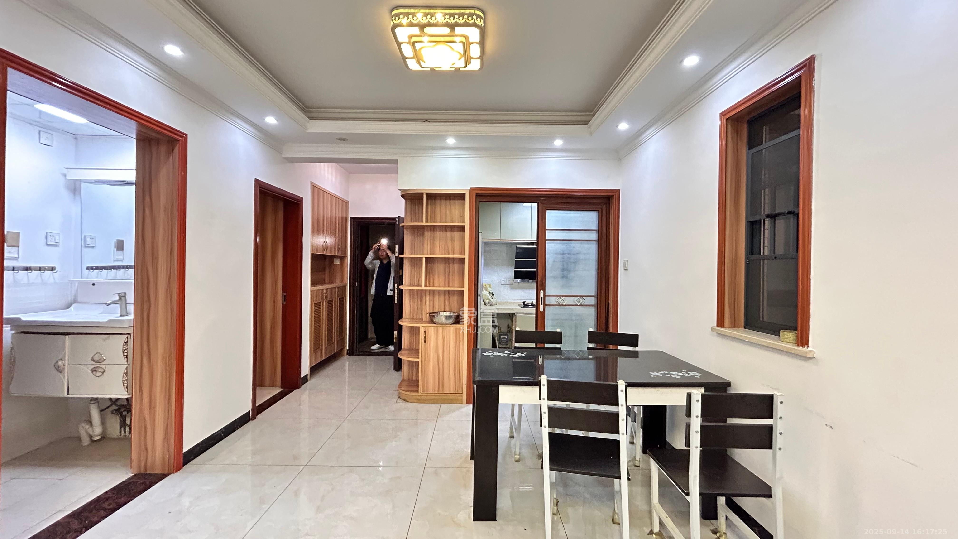 湘熙水郡（观澜海赋家园）  3室2厅1卫    2300.0元/月室内图