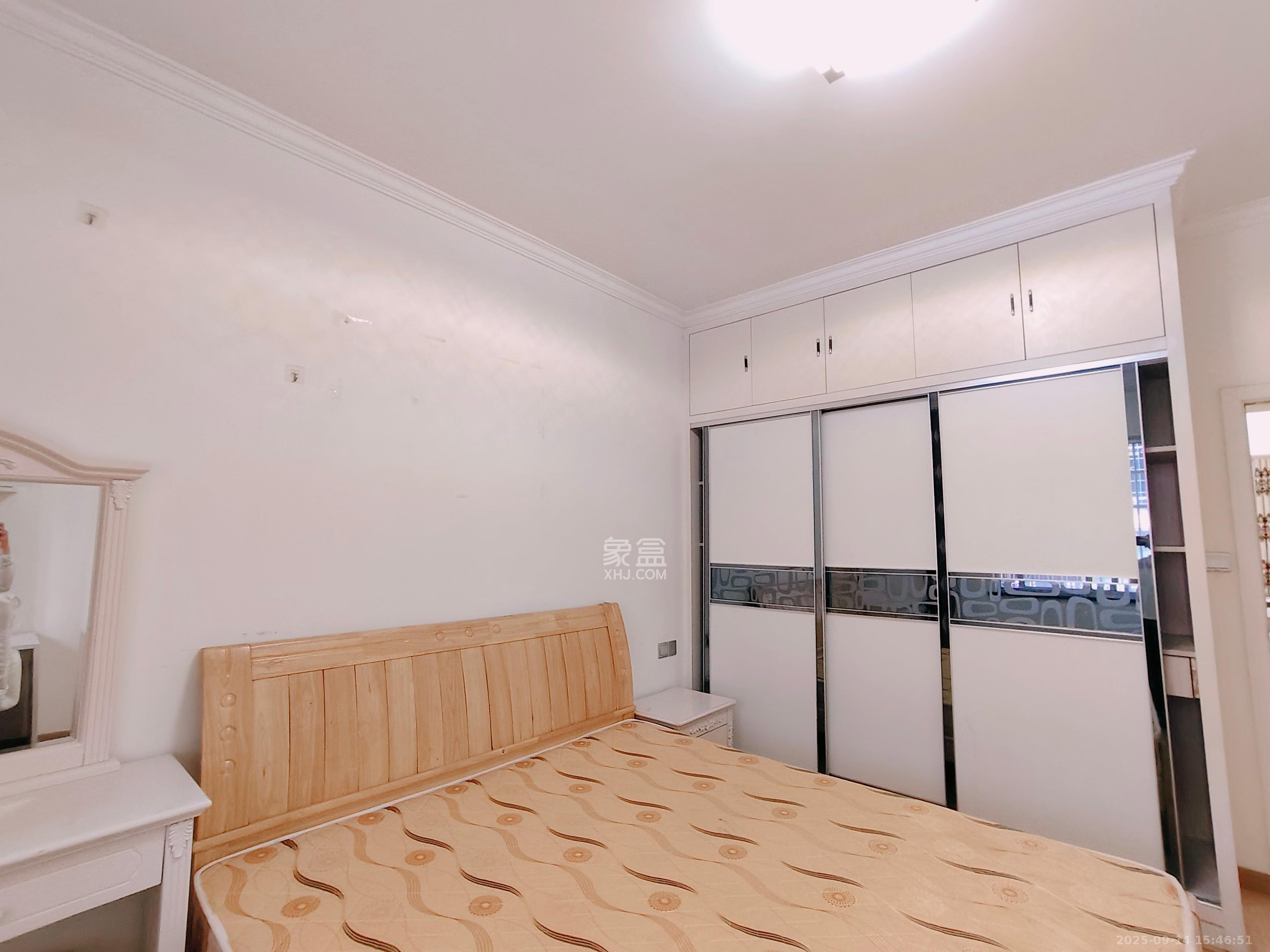 清水小区（浪琴湾清水小区）  2室2厅1卫   1800.00元/月室内图