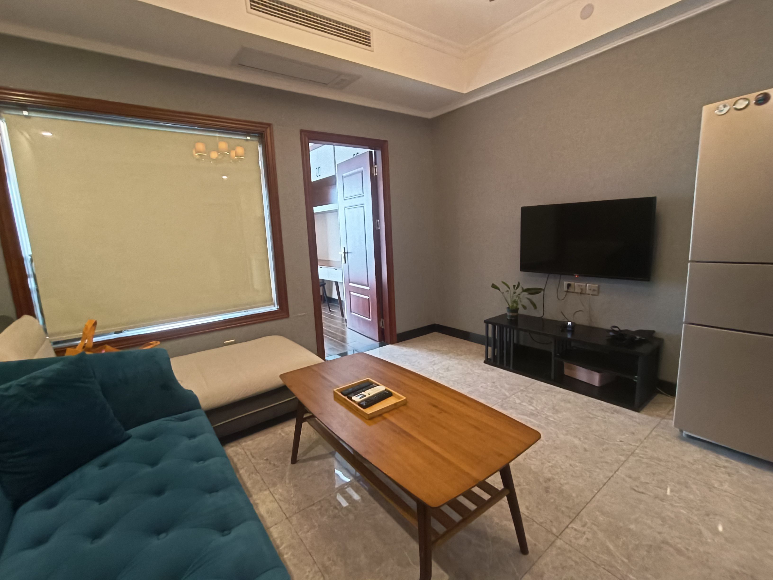 江岸公馆  1室0厅0卫    1500.0元/月室内图