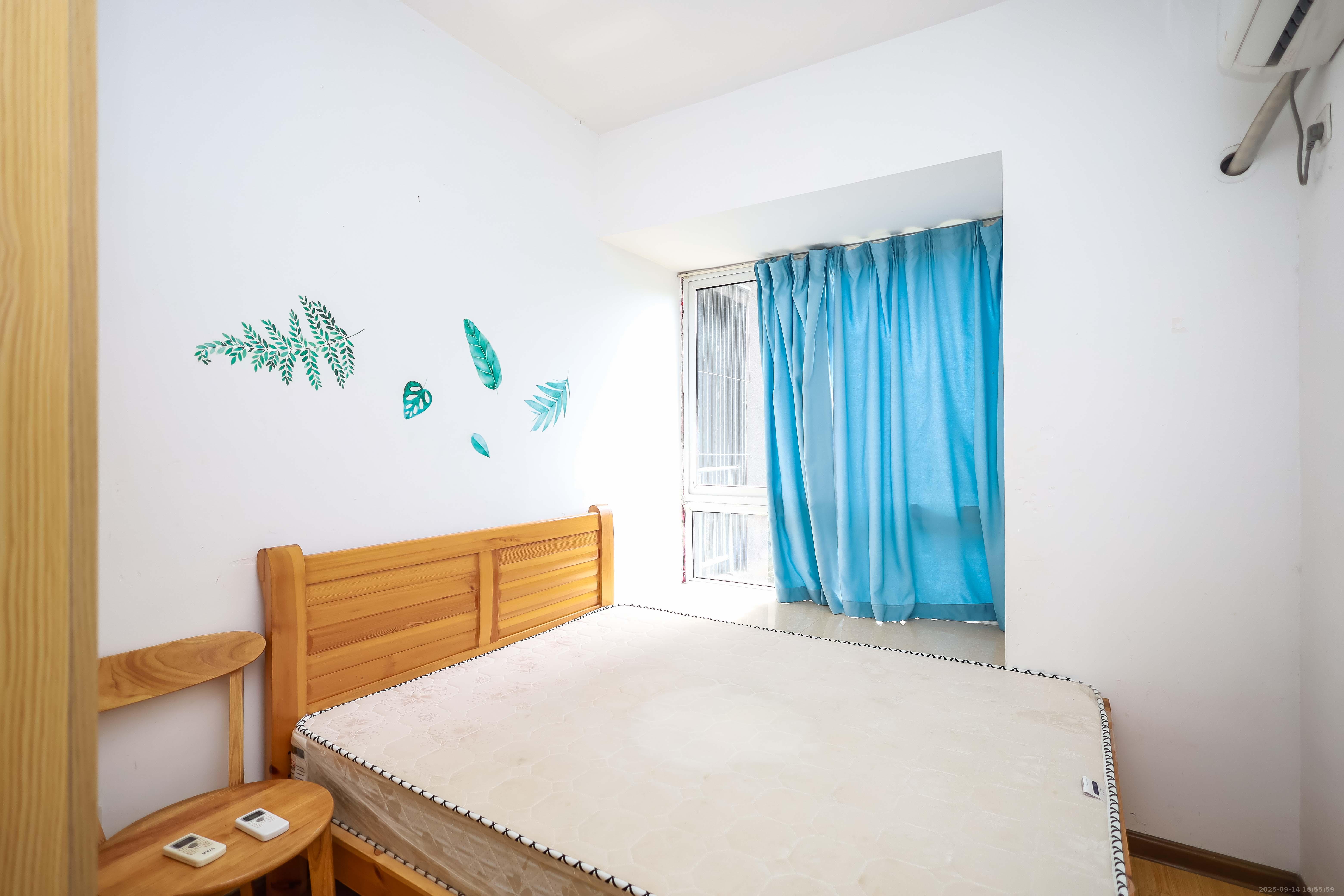 天麓尚层 3室2厅1卫 59.8万 天麓尚层 3室2厅1卫 59.8万卧室