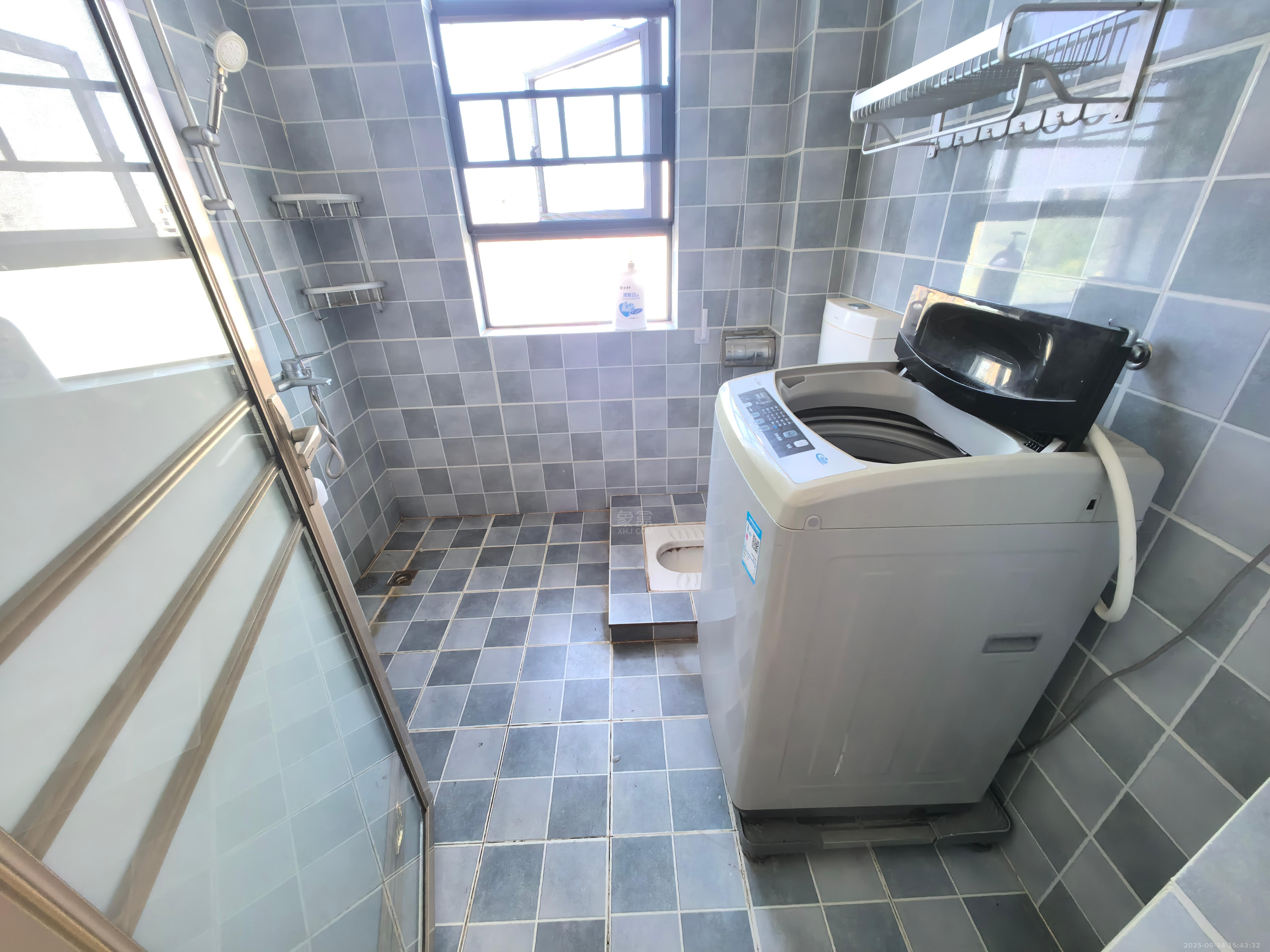 时代新城(翰林府) 1室1厅1卫 1100.0元/月 时代新城(翰林府) 1室1厅1卫 1100.0元/月室内图