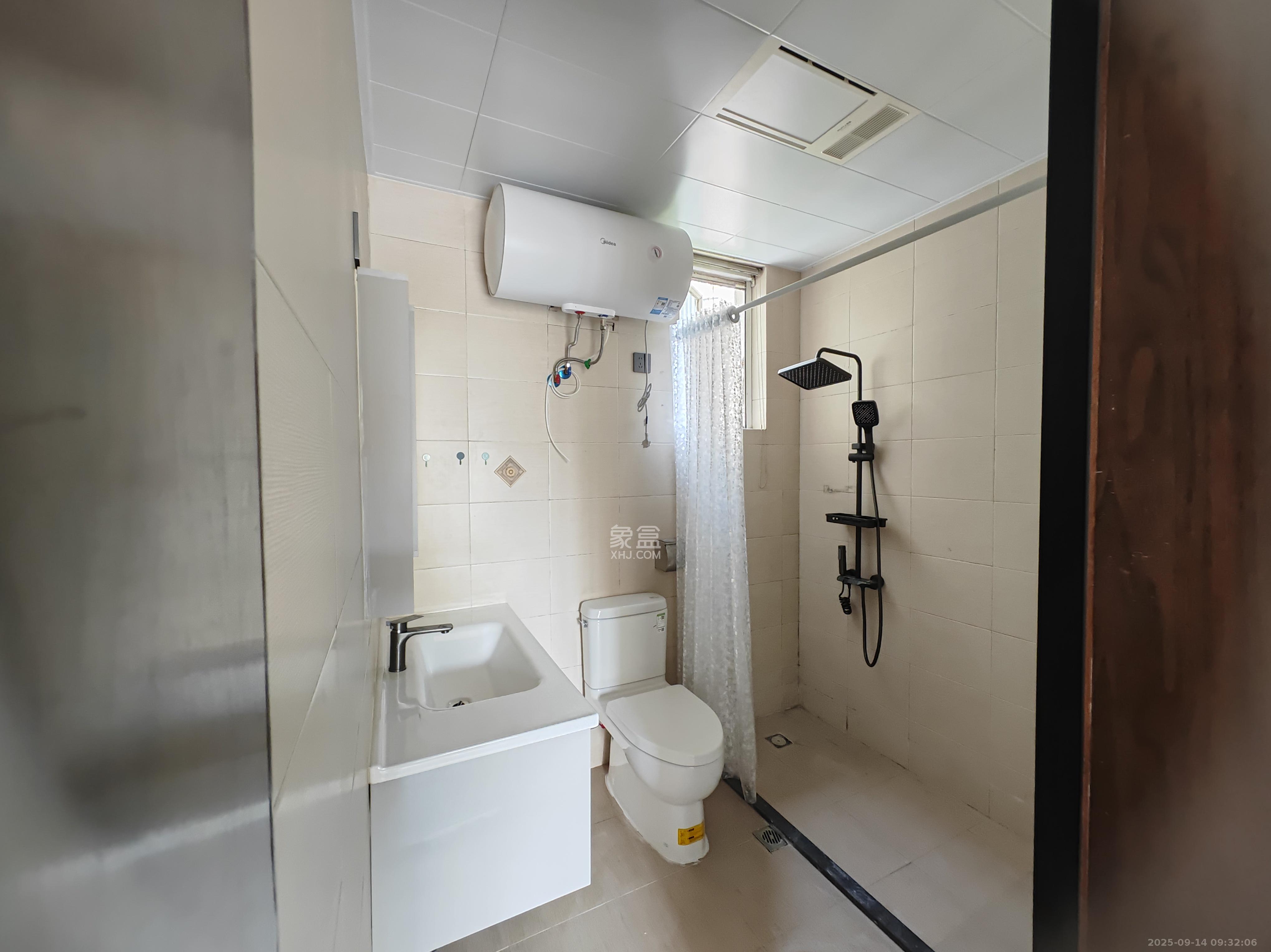 一心花苑 3室1厅1卫 3600.0元/月 一心花苑 3室1厅1卫 3600.0元/月室内图