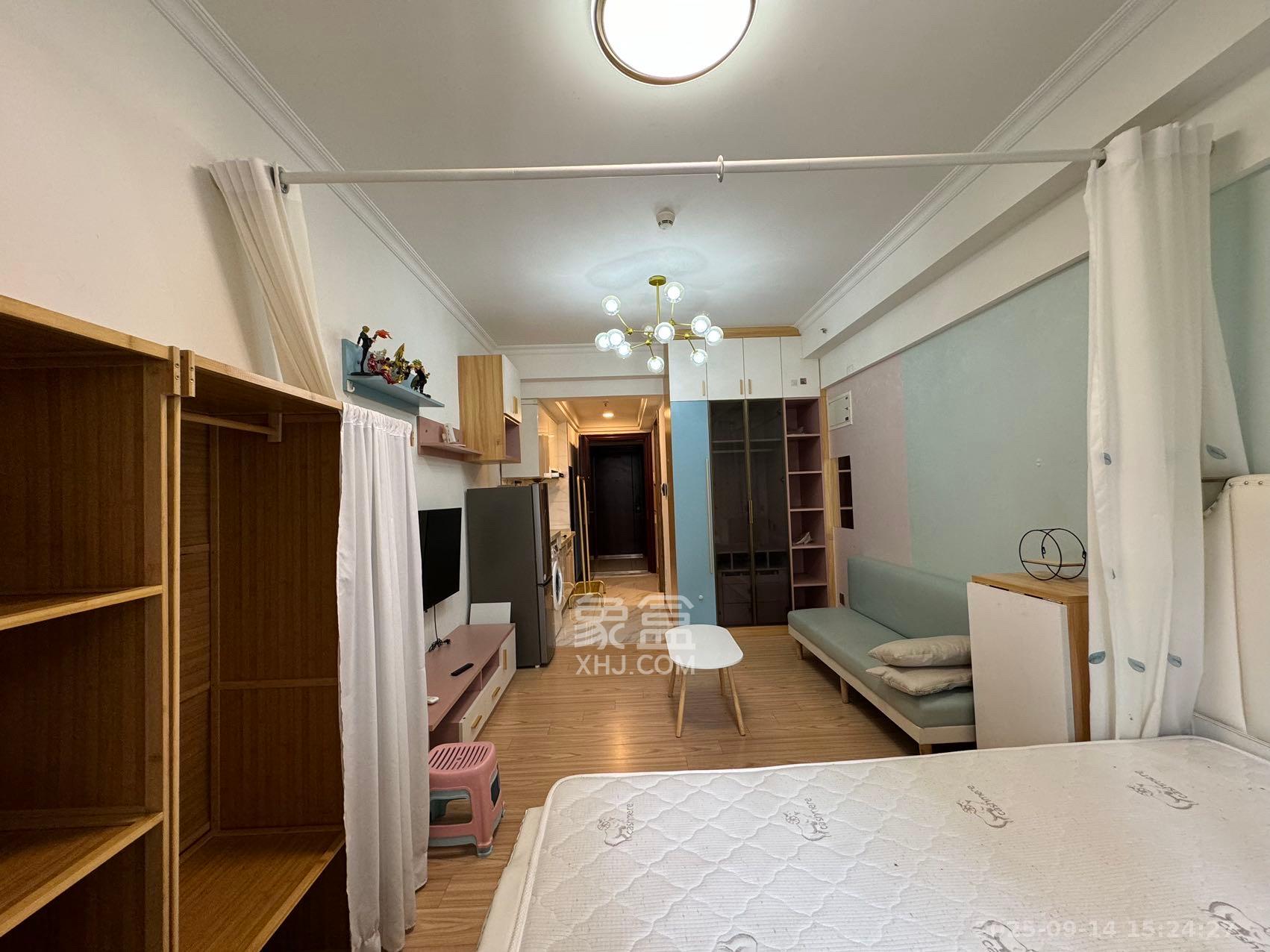 碧桂园城市之光  1室1厅1卫    1800.0元/月室内图