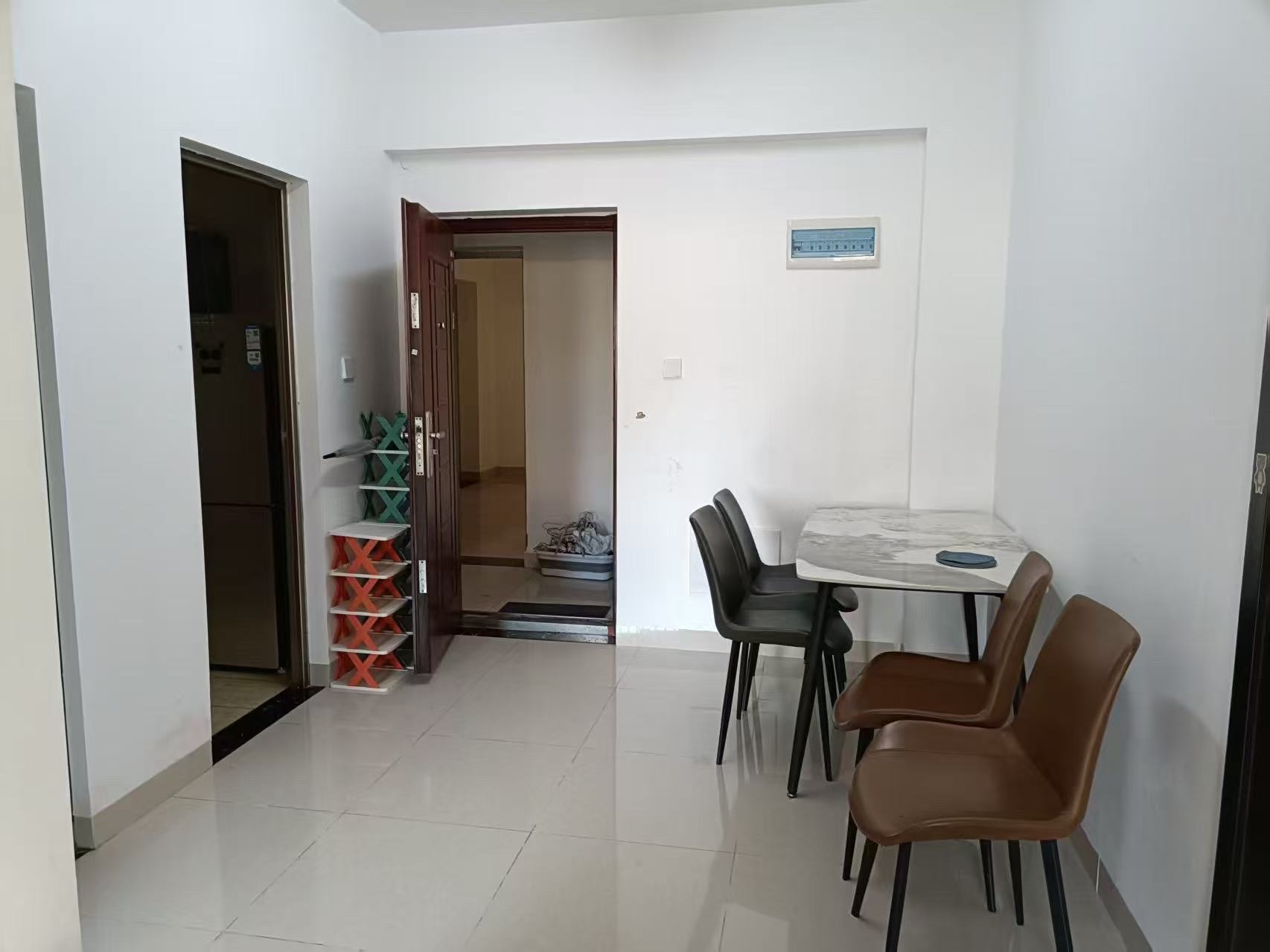 滨海新城Z01地块(八灶新城) 2室2厅1卫 2500.0元/月 滨海新城Z01地块(八灶新城) 2室2厅1卫 2500.0元/月室内图