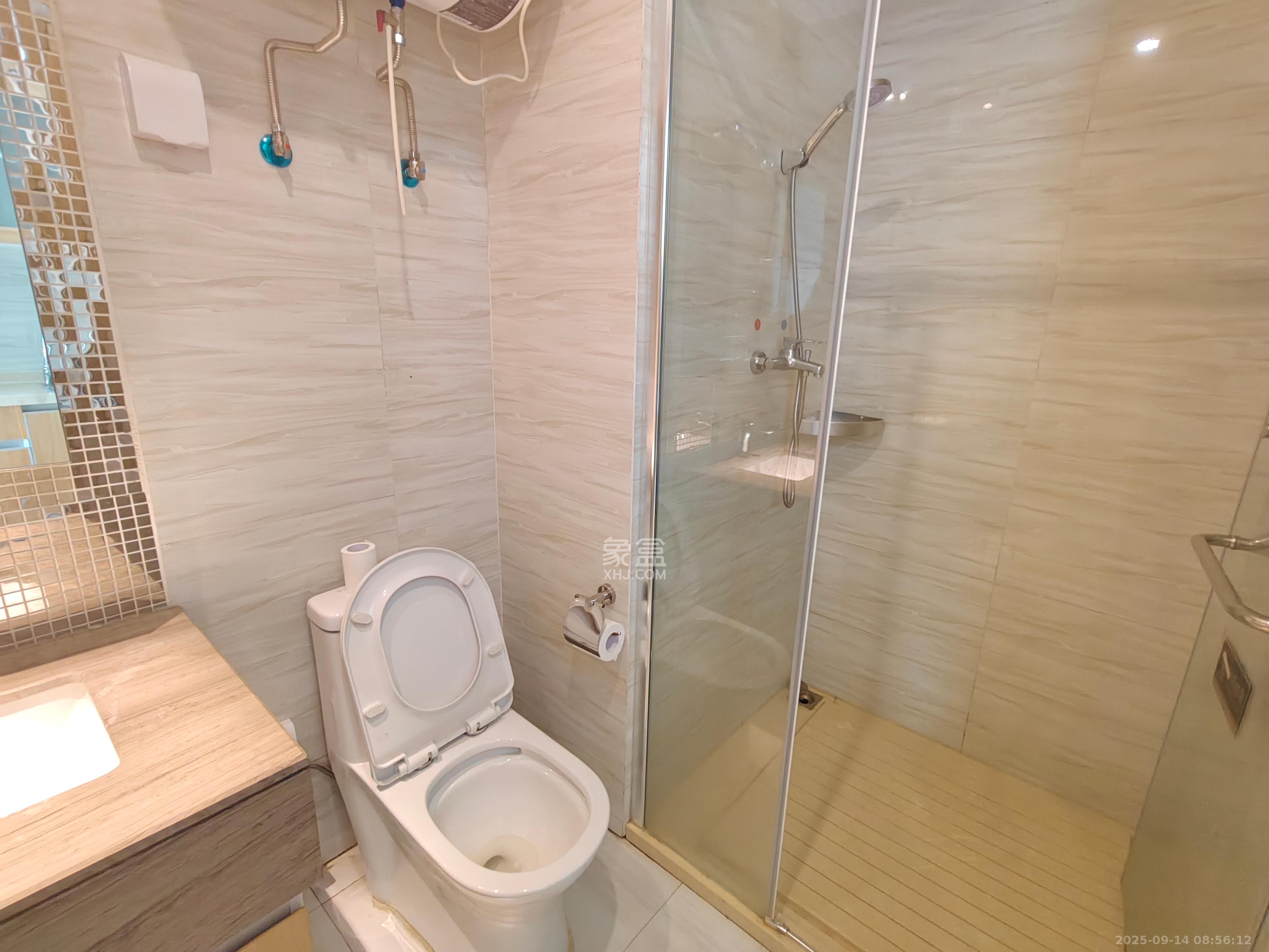 恒大珺悦府 1室1厅1卫 1900.0元/月 恒大珺悦府 1室1厅1卫 1900.0元/月室内图